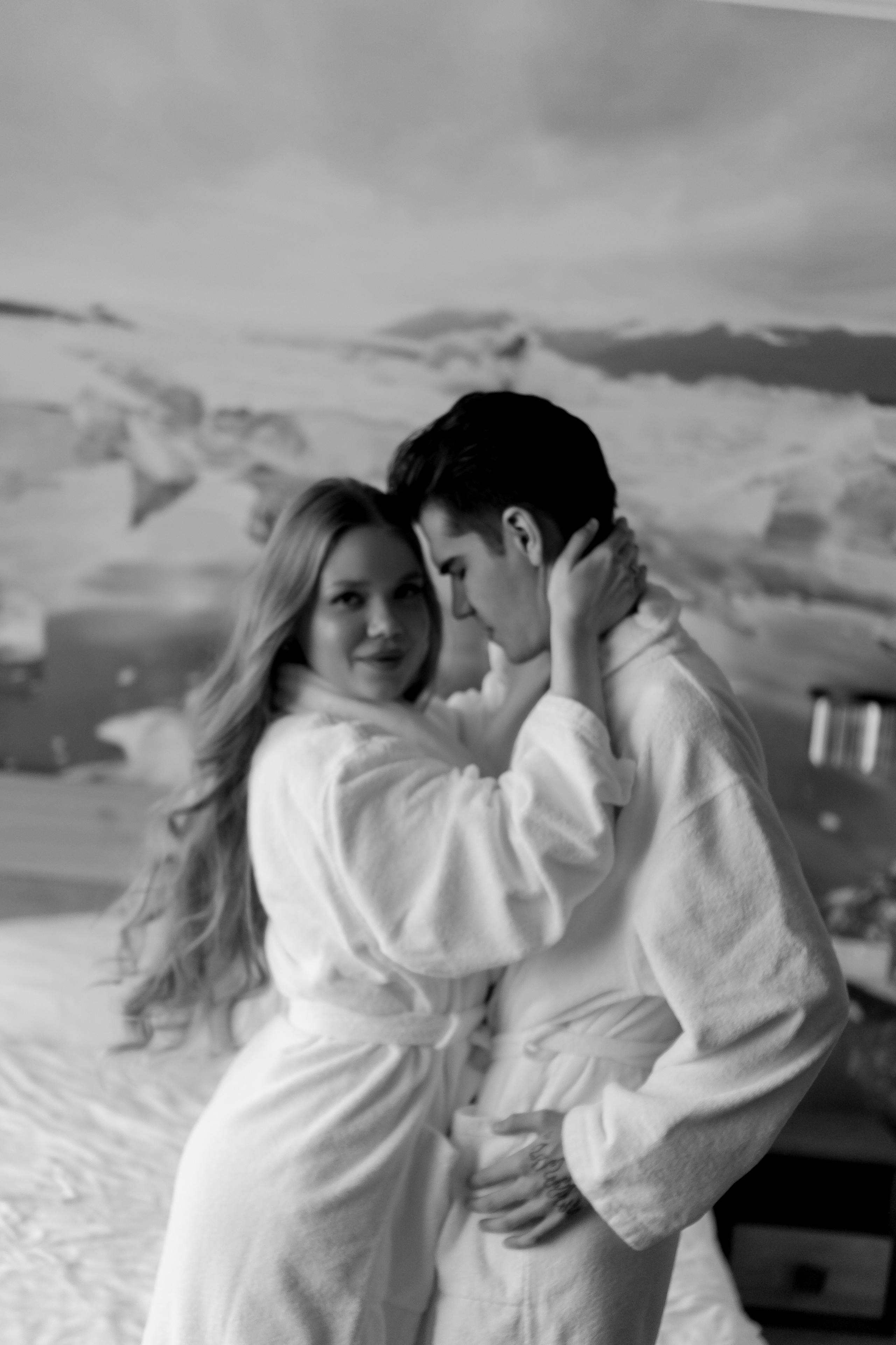 СВАДЕБНАЯ СЬЕМКА СБОРОВ В ОТЕЛЕ И ВЫЕЗД НА ЦЕРЕМОНИЮ (СНЯТО В СИБИРЕ В НИЖНЕВАРТОВСКЕ). Профессиональный фотограф, Санкт-Петербург — Виктория Богомолова