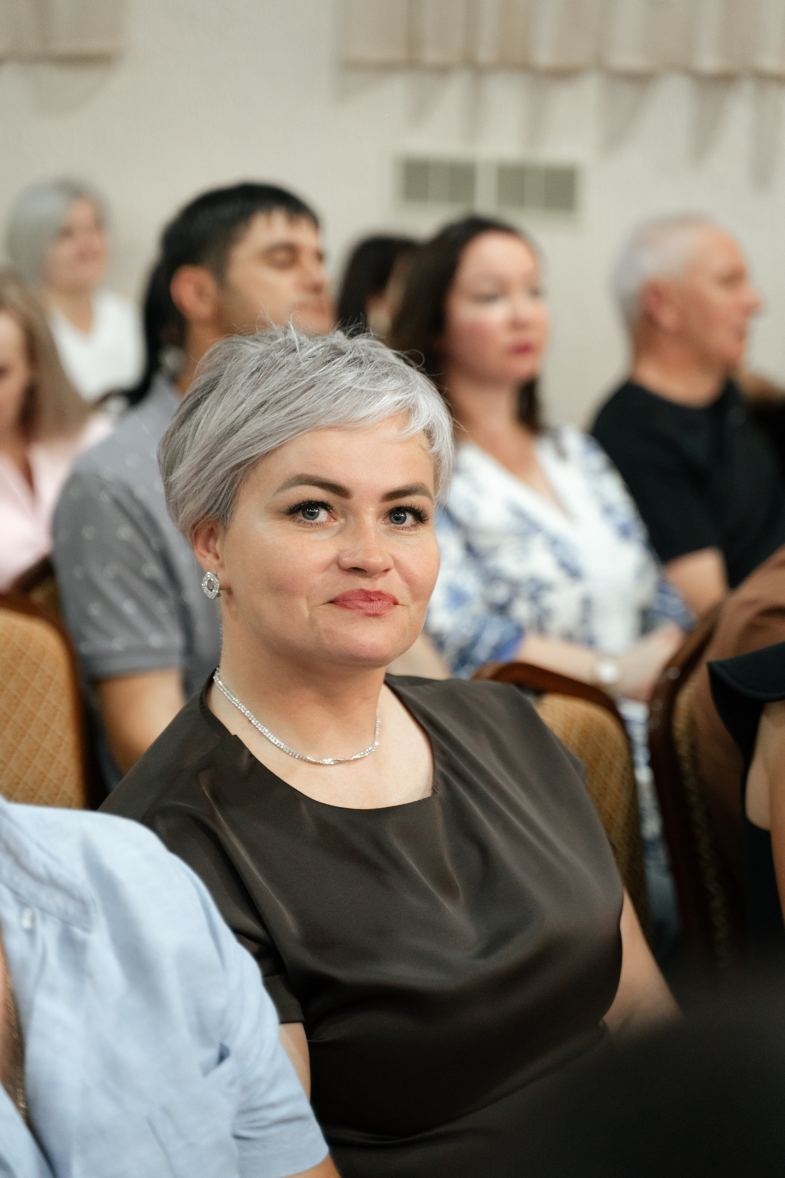 40 Школа 11 класс вручение аттестатов. Выпускные альбомы Натальи Бутко: Новороссийск, Анапа, Геленджик