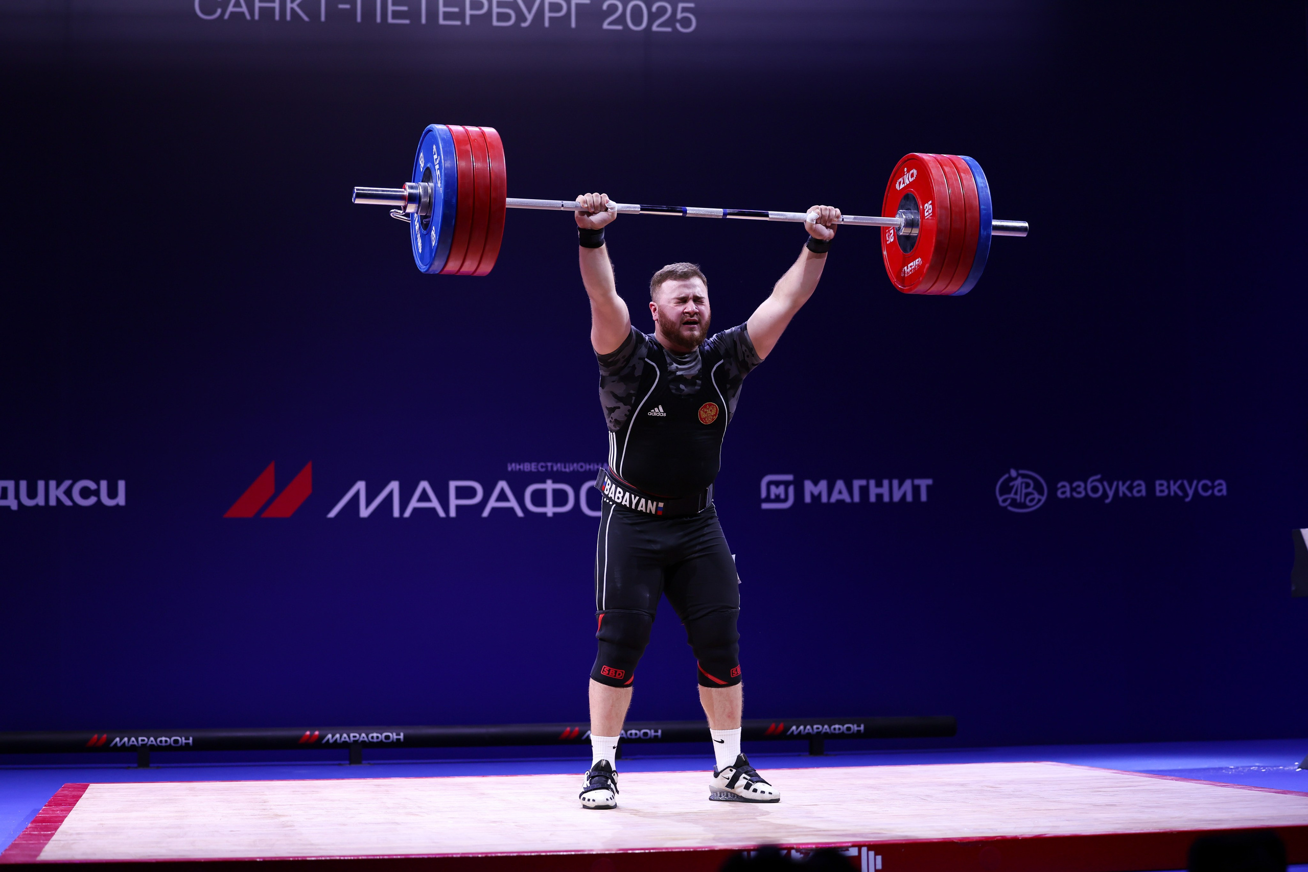 Чемпионат России по тяжелой атлетике 2025. Спортивный и репортажный фотограф Антон Тереханов