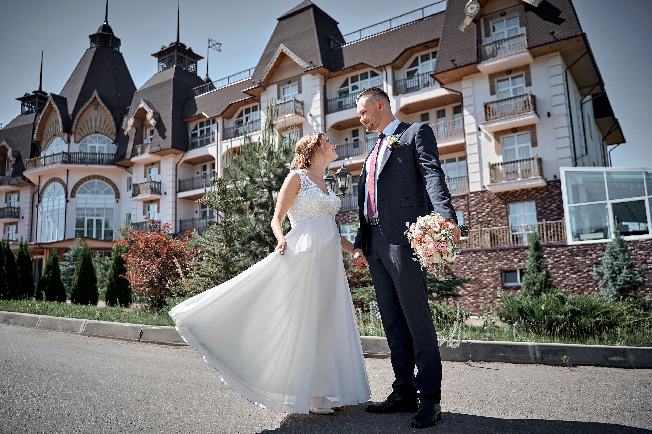Свадьба Дмитрия и Людмилы. Парк Орловский. Фотограф Меняйло Евгений. Свадьба. Портрет. Репортаж. Семья. Контент