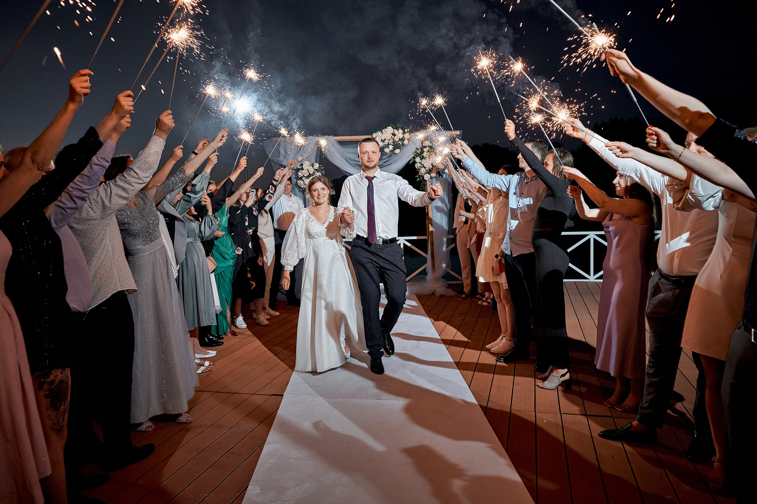 Свадьба Дмитрия и Людмилы. Парк Орловский. Фотограф Меняйло Евгений. Свадьба. Портрет. Репортаж. Семья. Контент