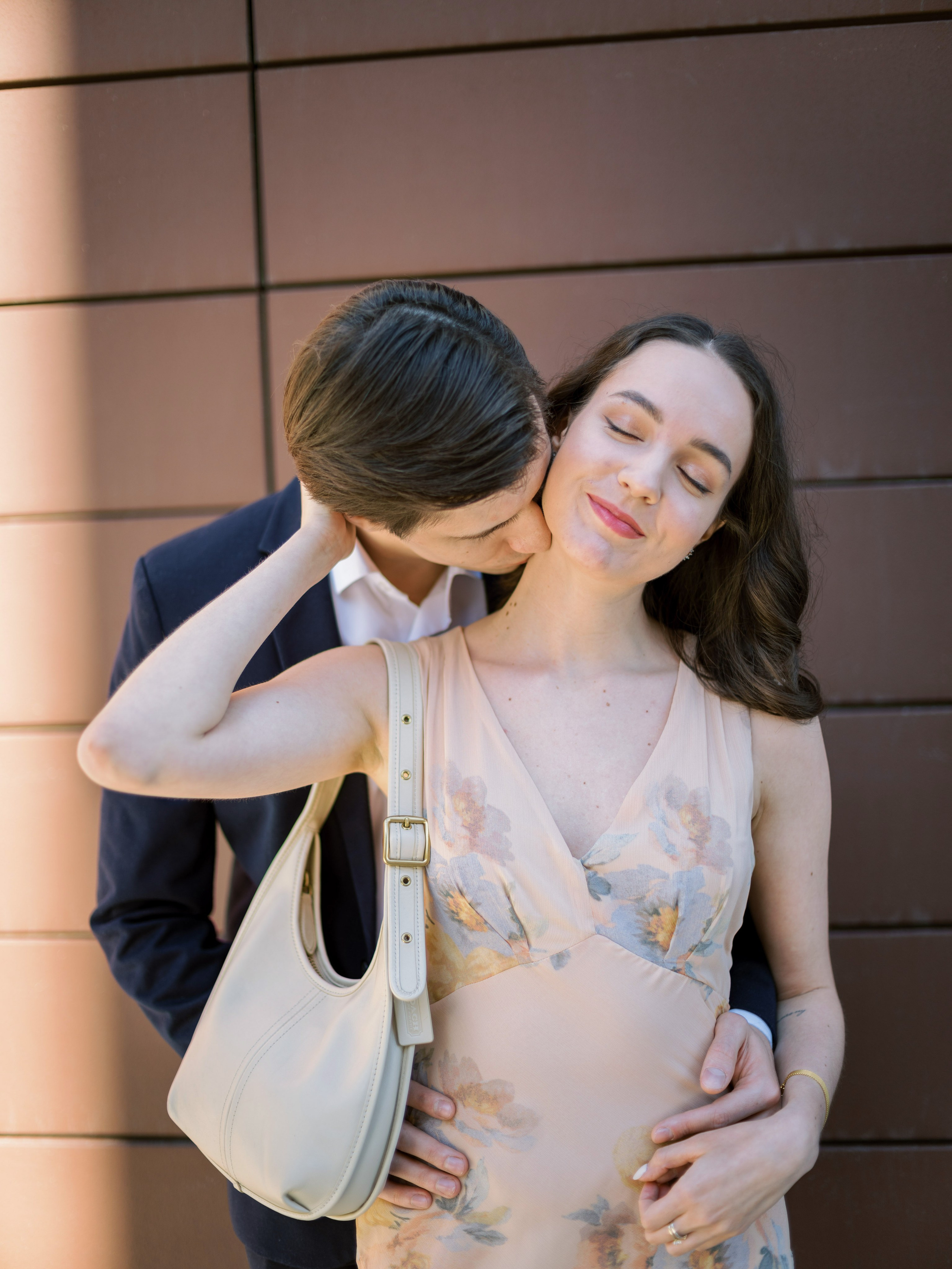 Лавстори, предствадебная прогулка в Москве, свадебный фотограф