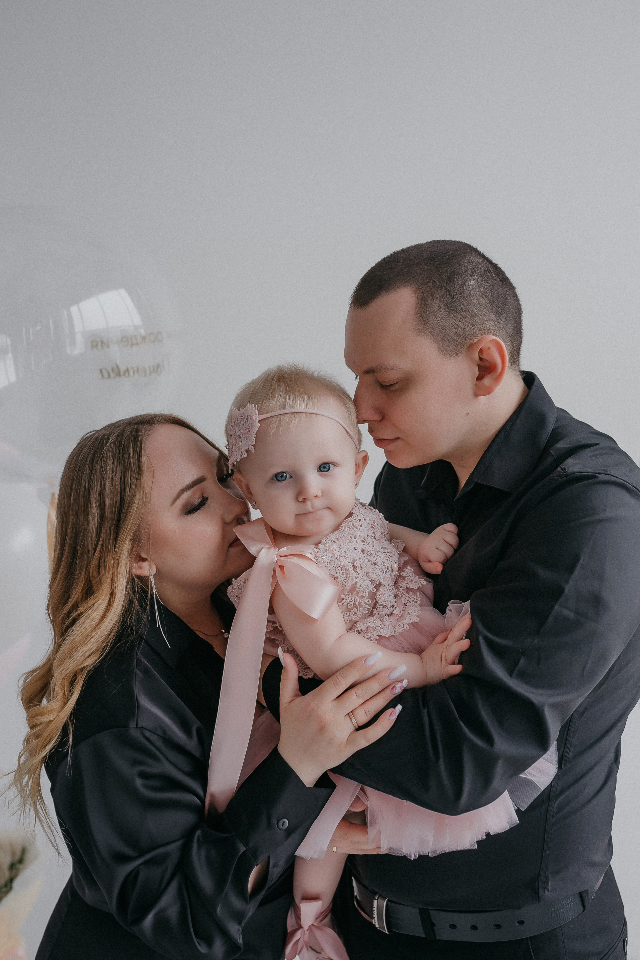 Виктории 1 год. Семейный фотограф в Сургуте