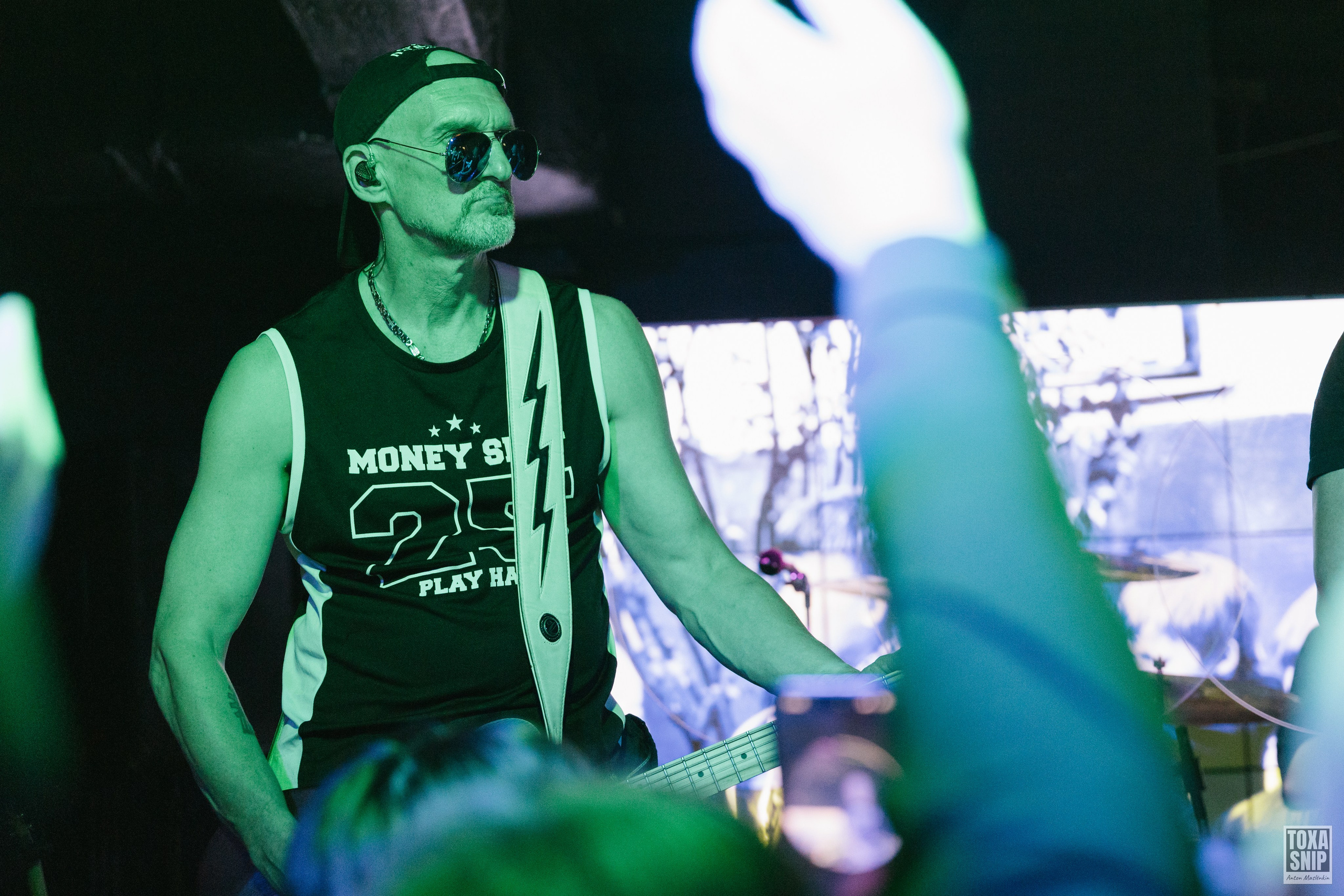 Бригадный подряд (03.10.2025). Toxasnip Photo | Anton Maslenkin