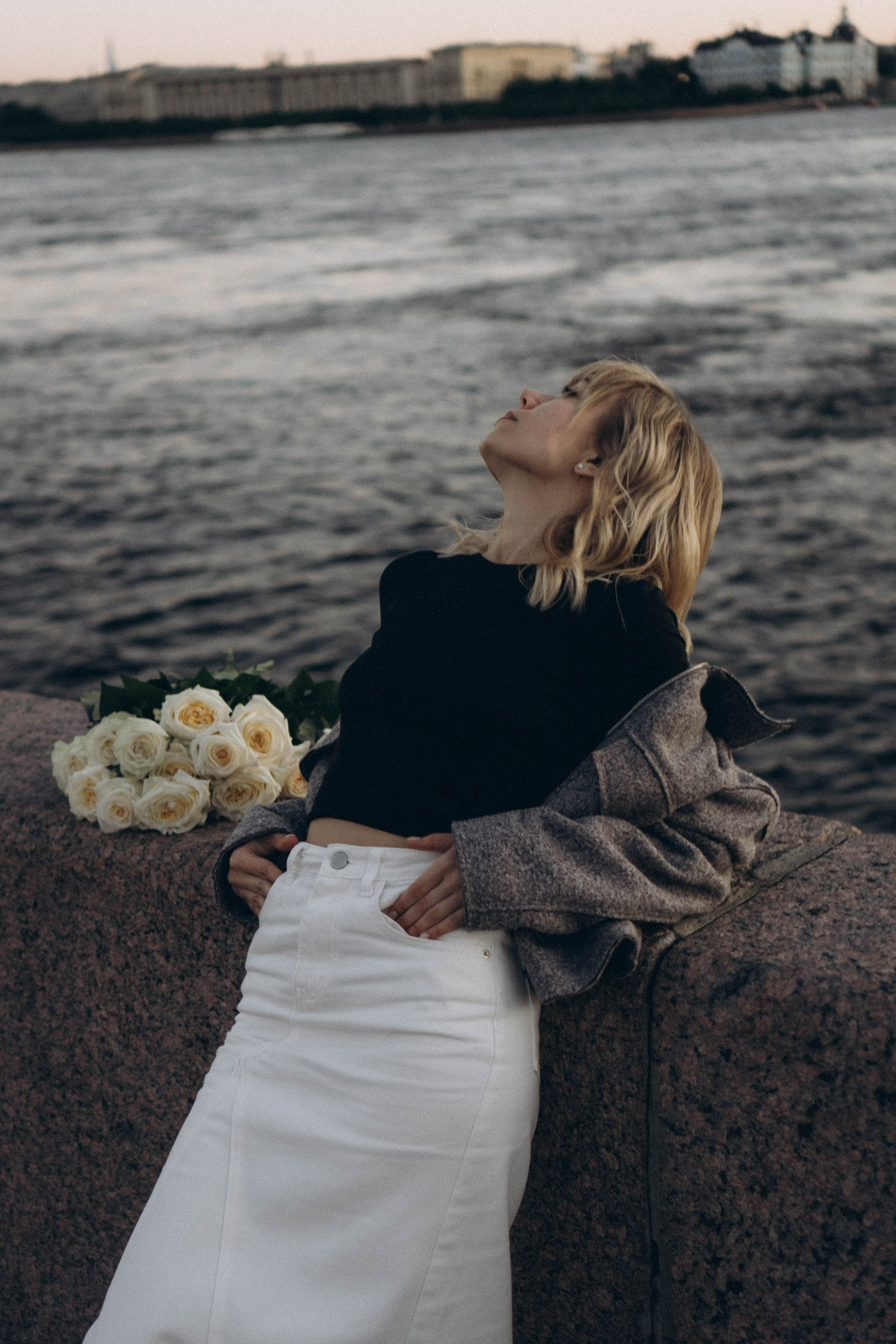 ПРОГУЛКА ПО ГОРОДУ В БЕЛЫЕ НОЧИ (другой вариант). Профессиональный фотограф, Санкт-Петербург — Виктория Богомолова