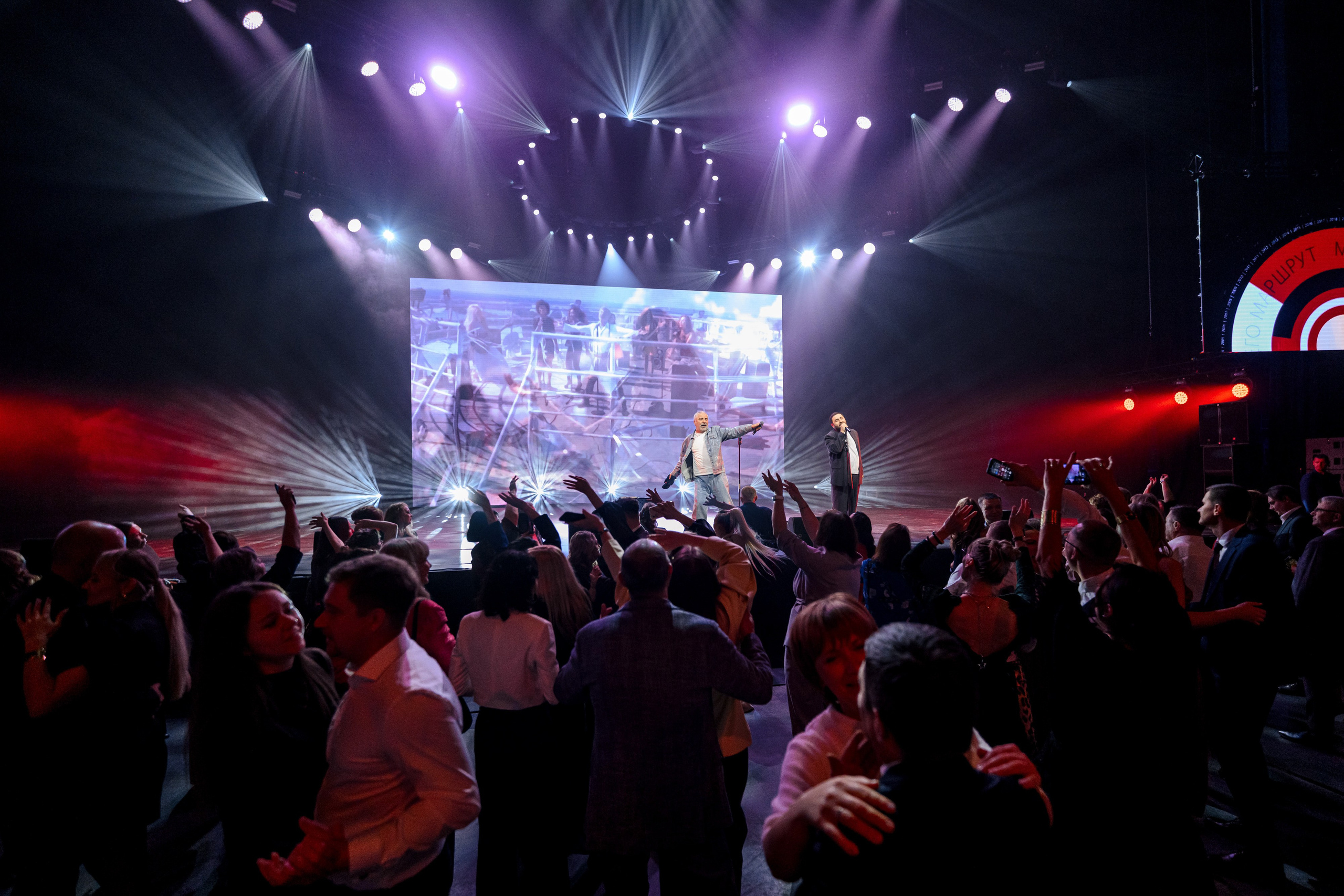 ДОРОГИ УРАЛА. Максим Комаров — Профессиональный фотограф