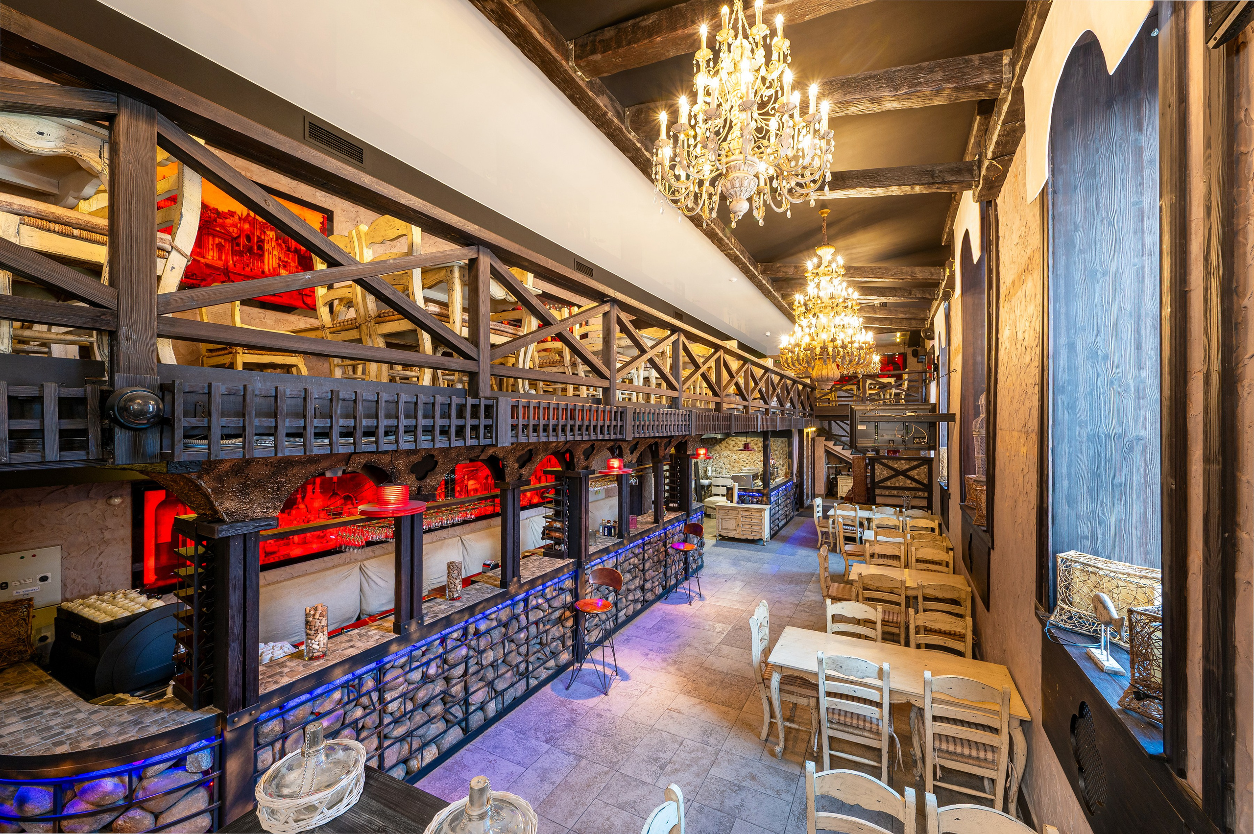 Ресторан на продажу. Интерьерный фотограф. Фото- видеосъемка недвижимости Санкт-Петербург