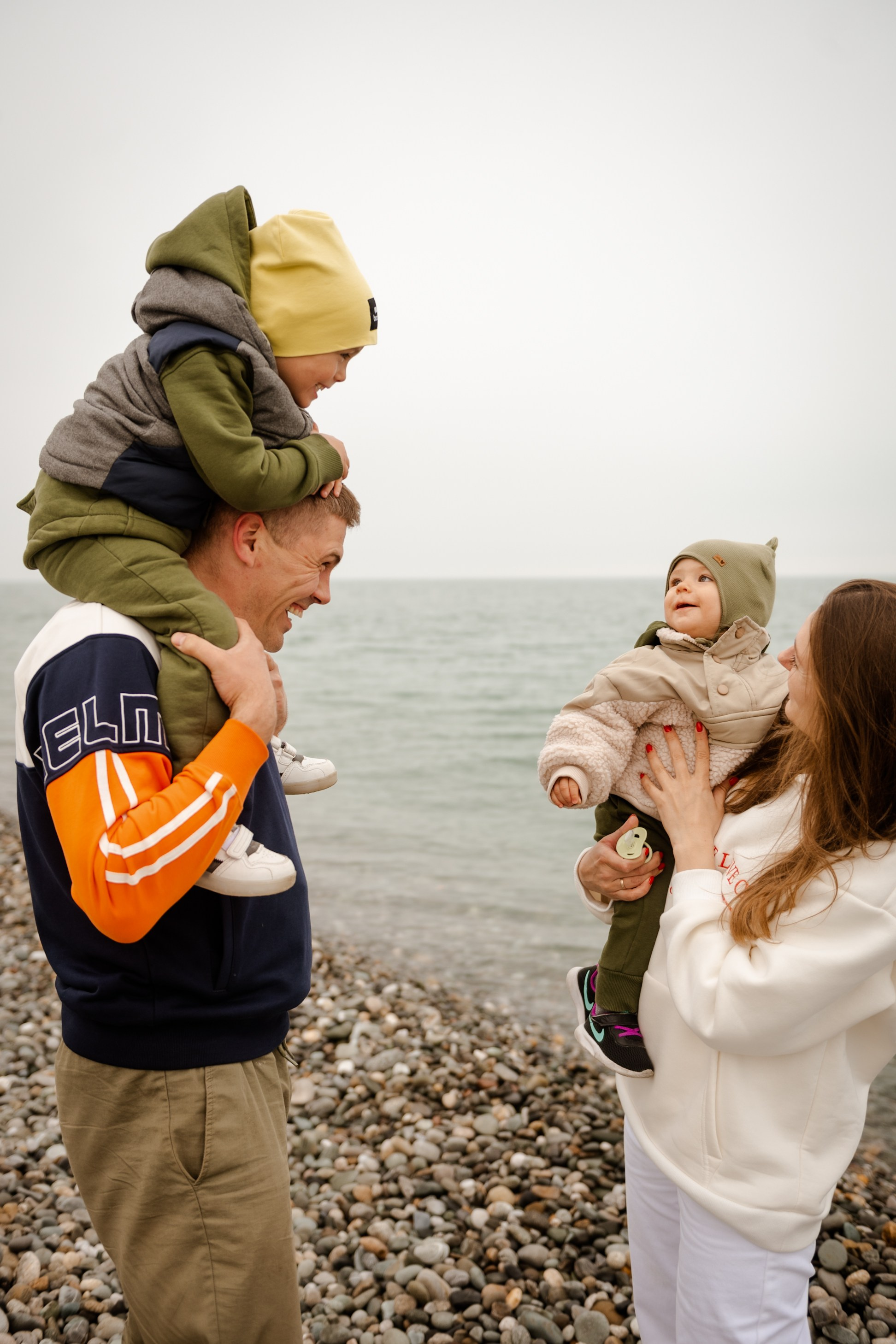 Когда нет солнца, но есть настроение)). Свадебный и семейный фотограф София Невская