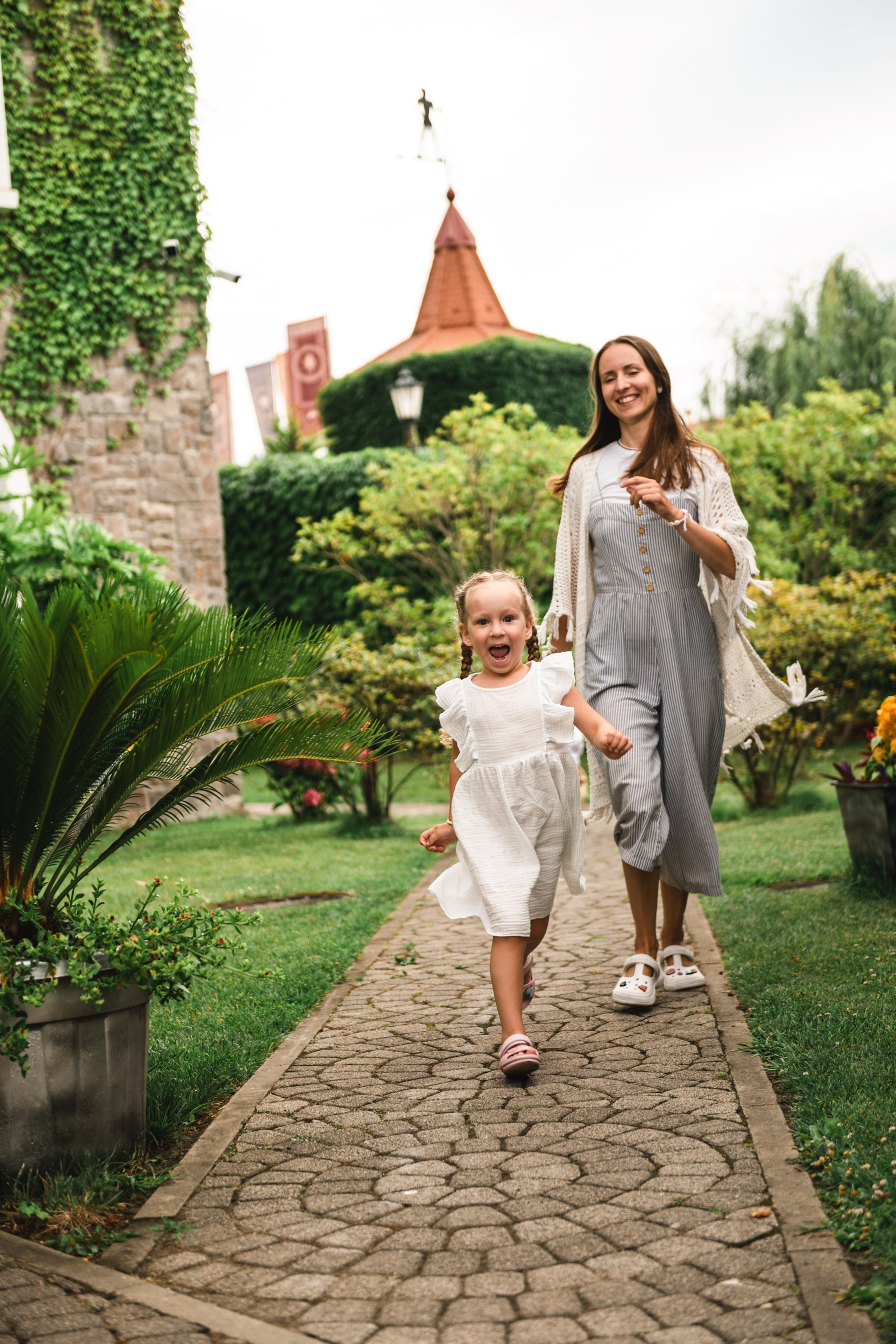 Гостиница Богатырь и море с детьми. Свадебный и семейный фотограф София Невская