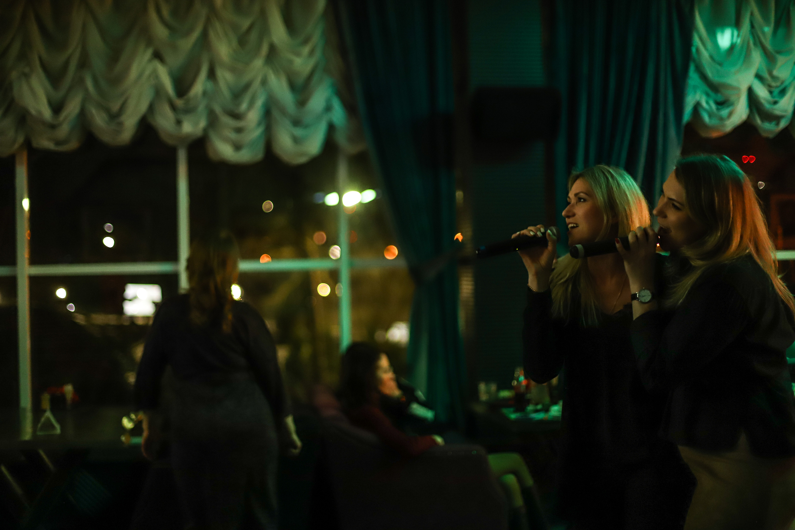 Репортаж мероприятия для клуб-ресторана ДАЛИ. Фотограф Карпачан Анастасия