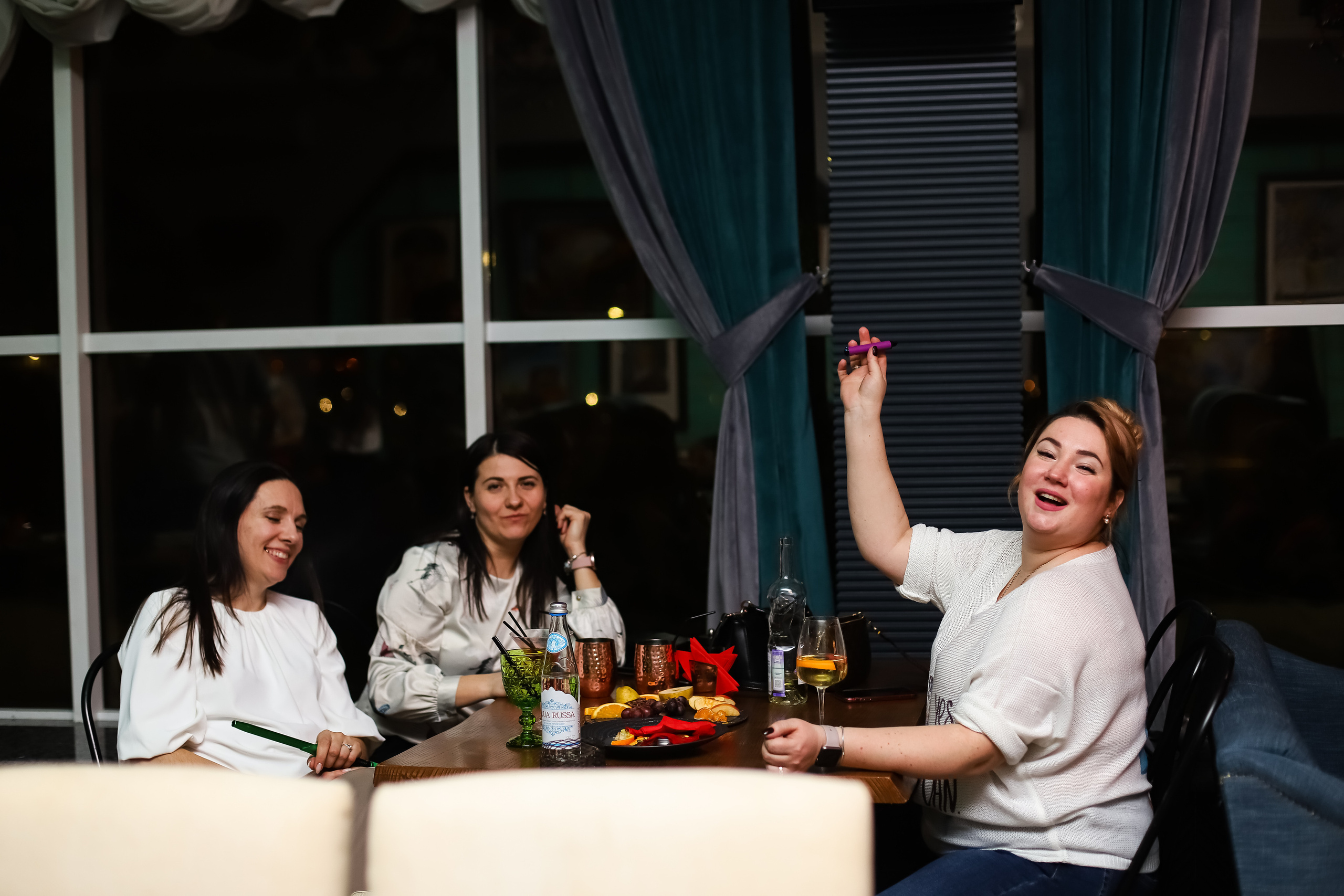 Репортаж мероприятия для клуб-ресторана ДАЛИ. Фотограф Карпачан Анастасия