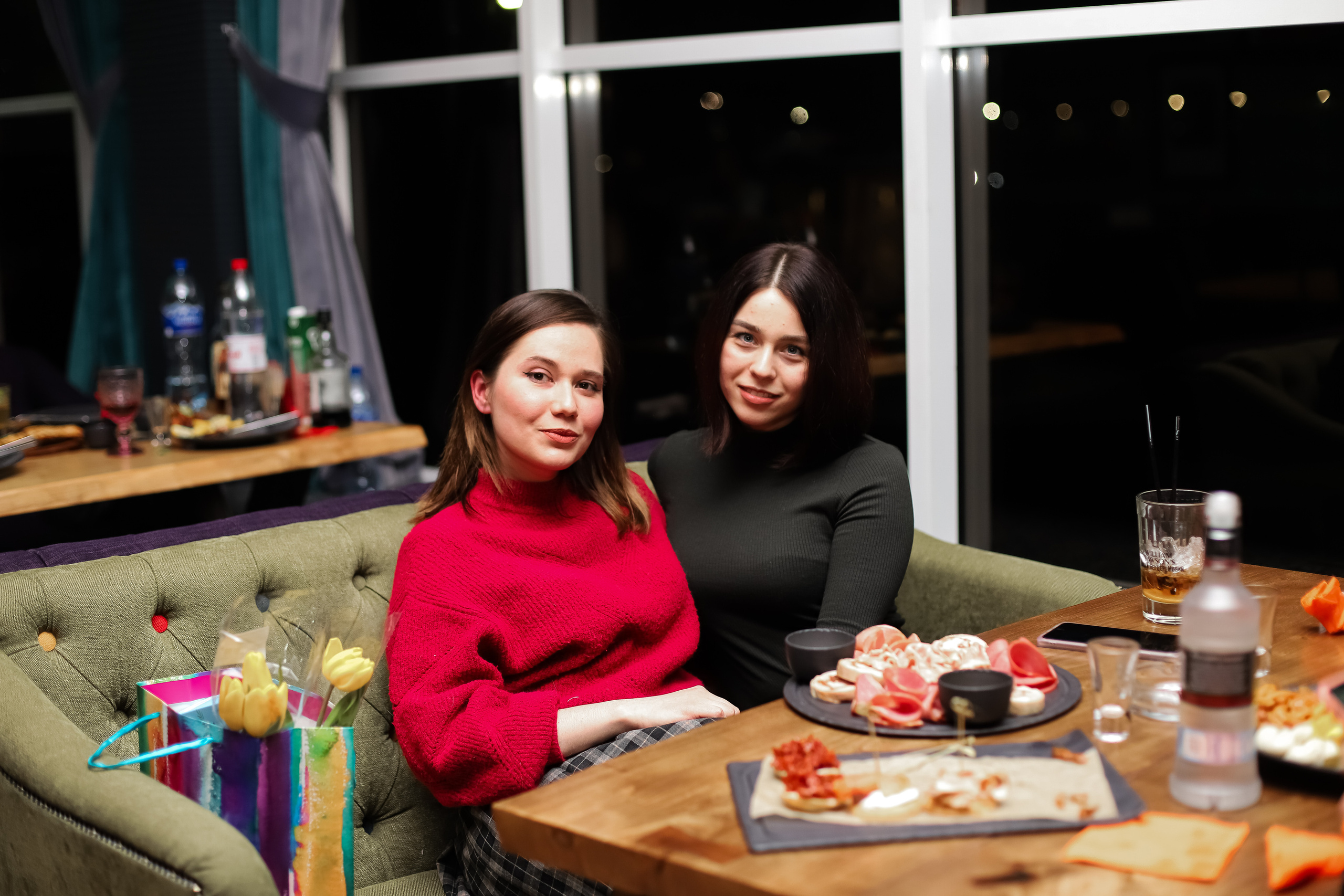 Репортаж мероприятия для клуб-ресторана ДАЛИ. Фотограф Карпачан Анастасия