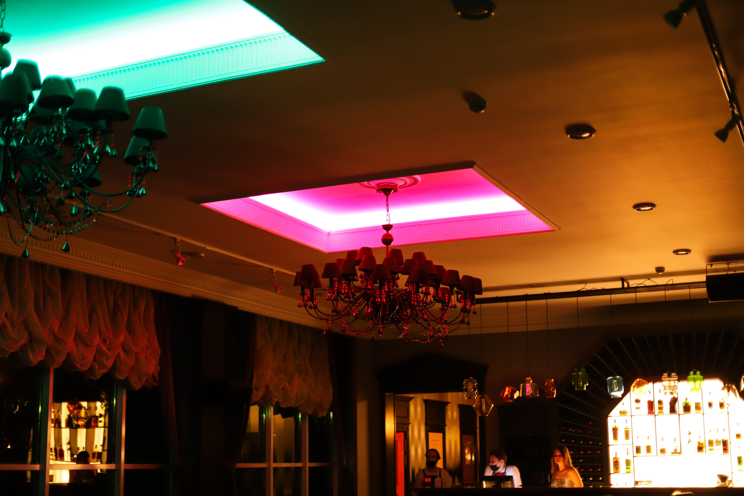 Репортаж мероприятия для клуб-ресторана ДАЛИ. Фотограф Карпачан Анастасия