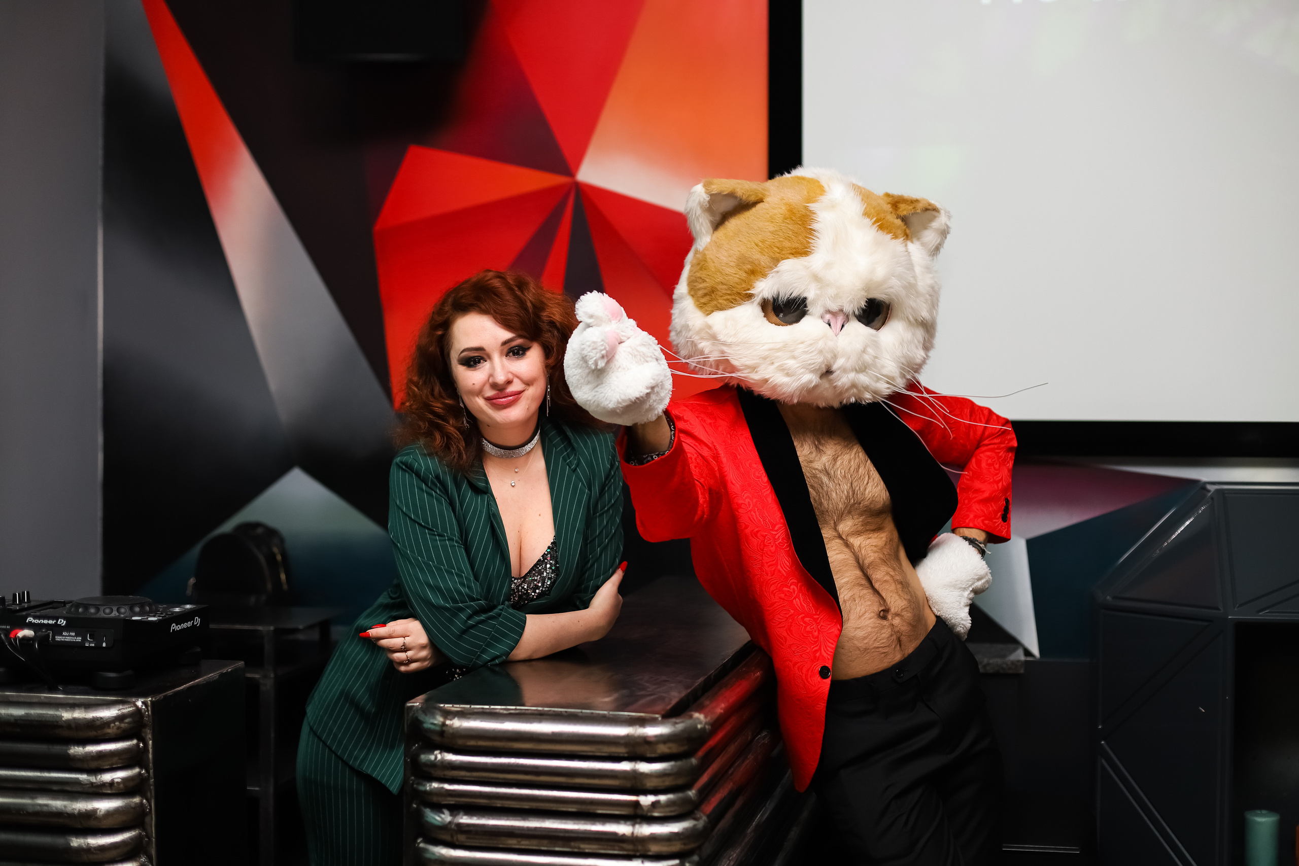 Репортаж мероприятия для клуб-ресторана ДАЛИ. Фотограф Карпачан Анастасия