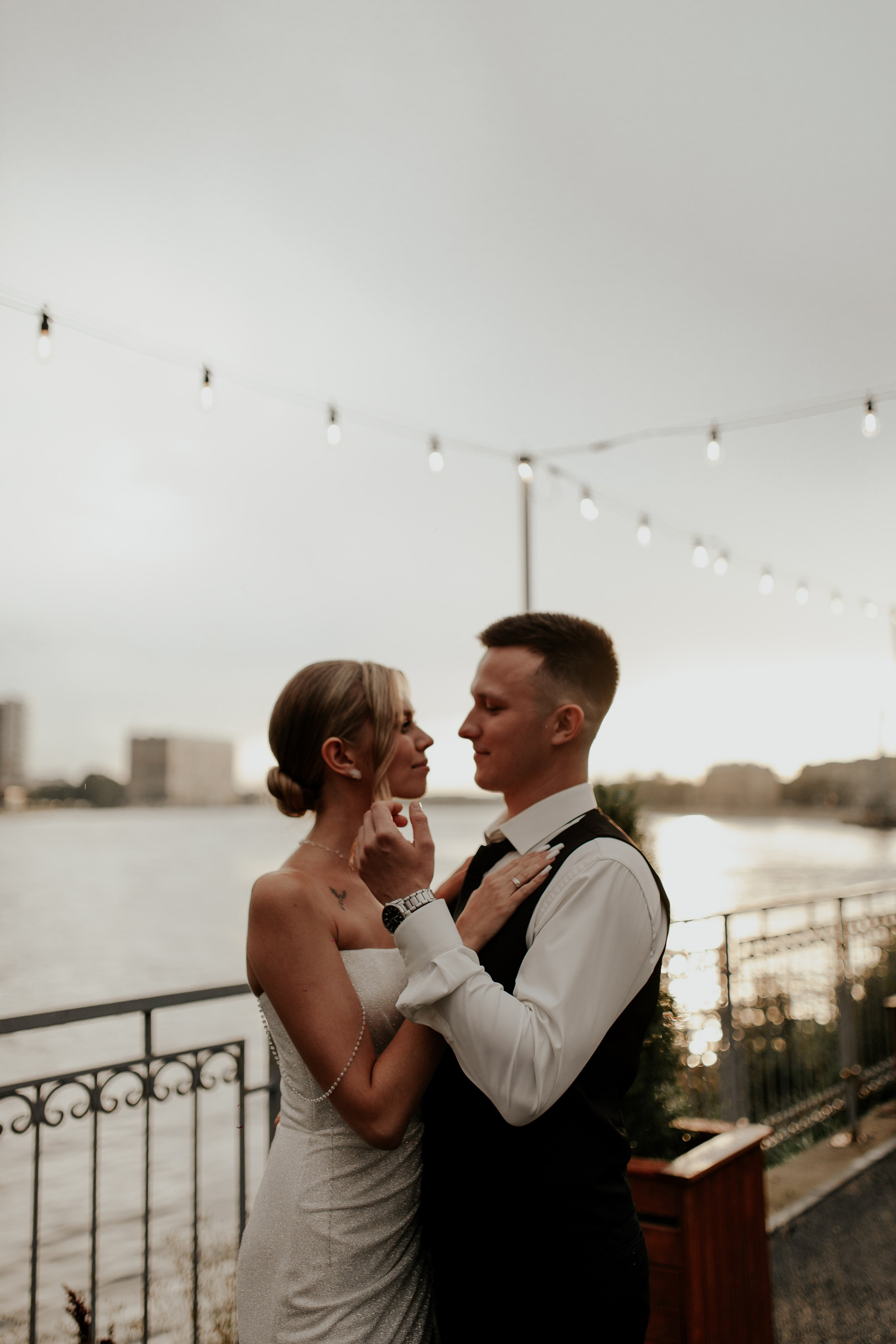 Свадебный банкет в Санкт-Петербурге — Трогательная фотосессия с родными и лавстори. Фотограф в Санкт-Петербурге Лиза Семченкова