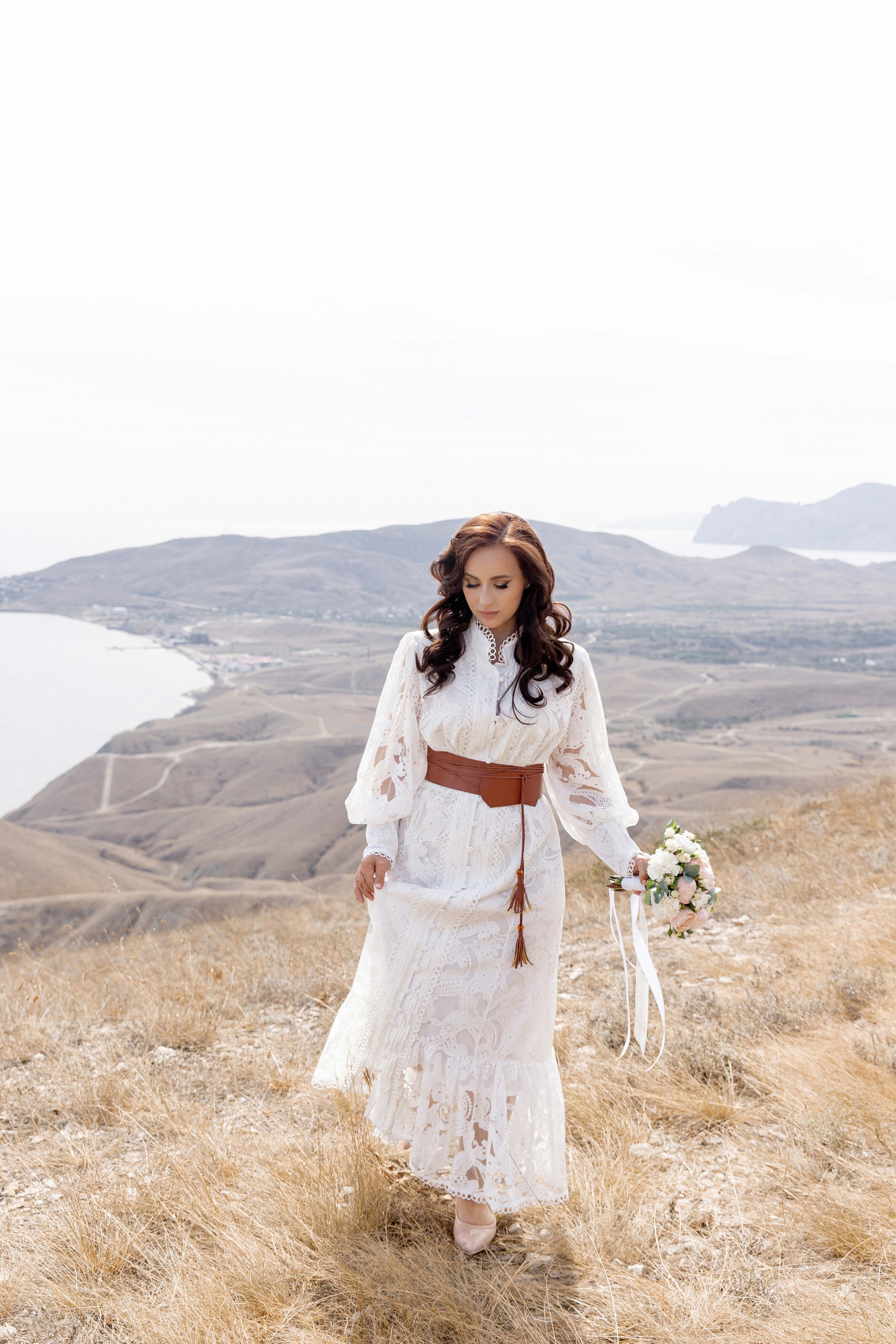 Свадебная фотосессия у моря в городе Феодосия. Свадебный фотограф и видеограф Краснодар, Ростов, Сочи, Новороссийск