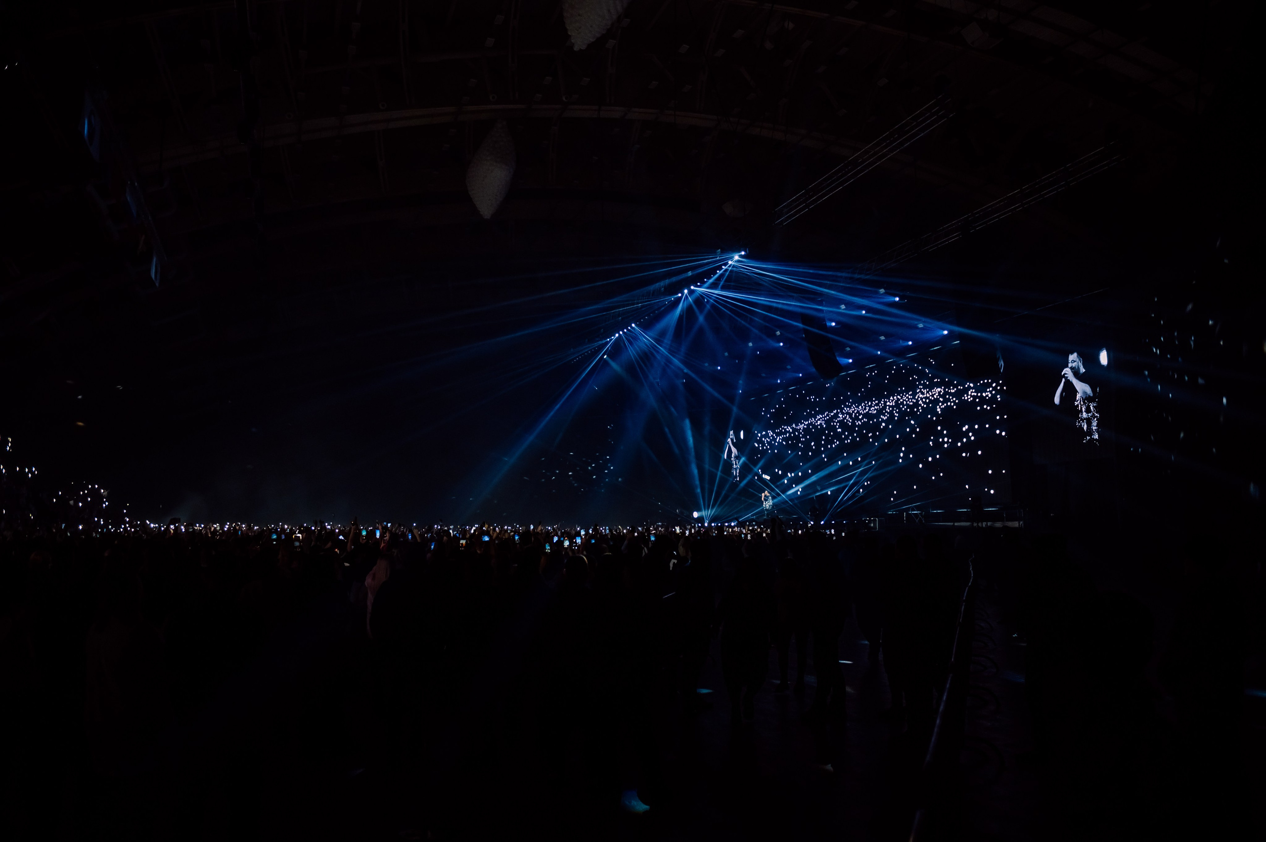 Руки вверх в Ледовом Дворце 15.11.2025. Детский фотограф, семейный фотограф и репортажи в Кемерово