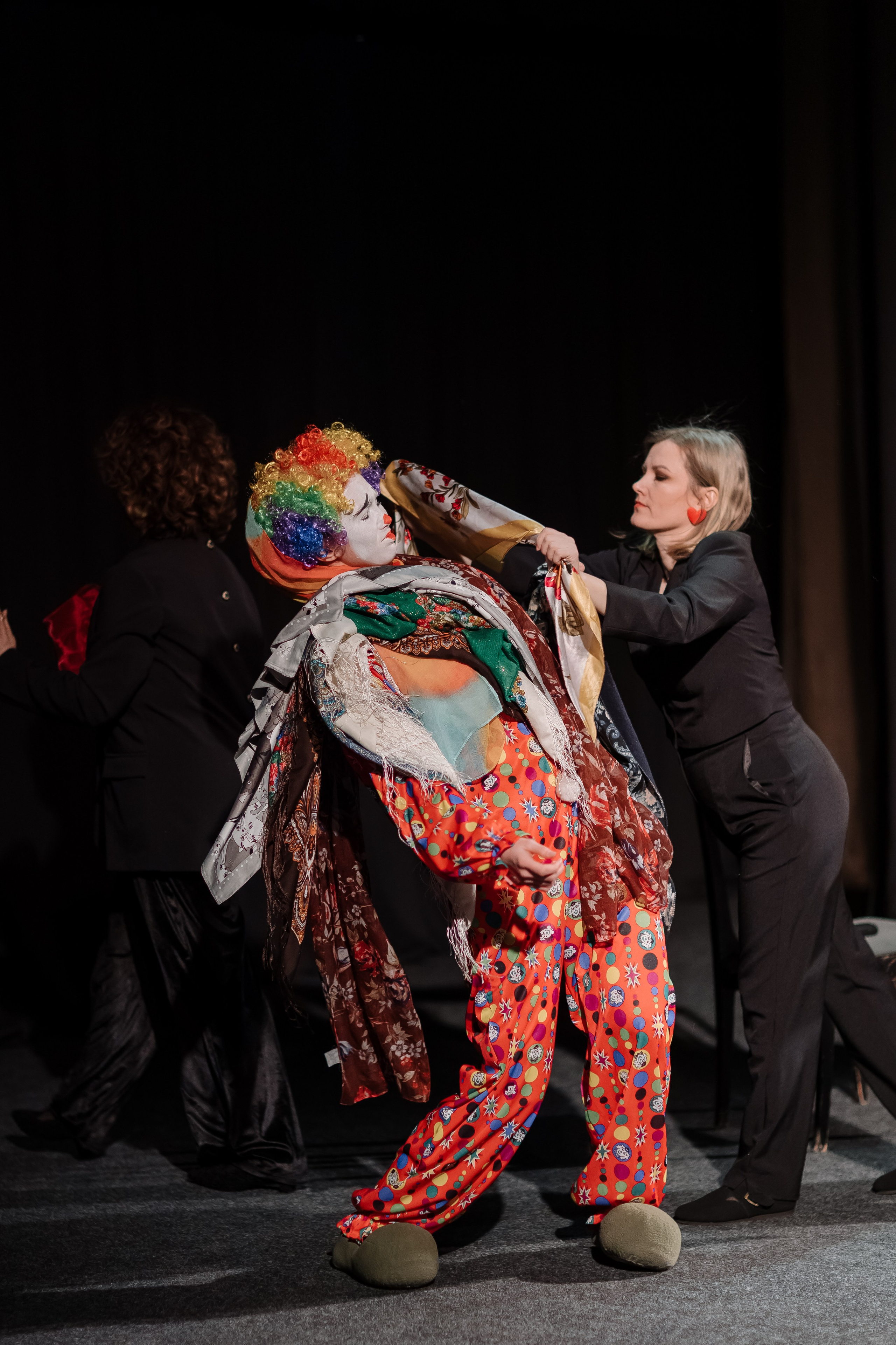 Спектакль. Свадебный фотограф