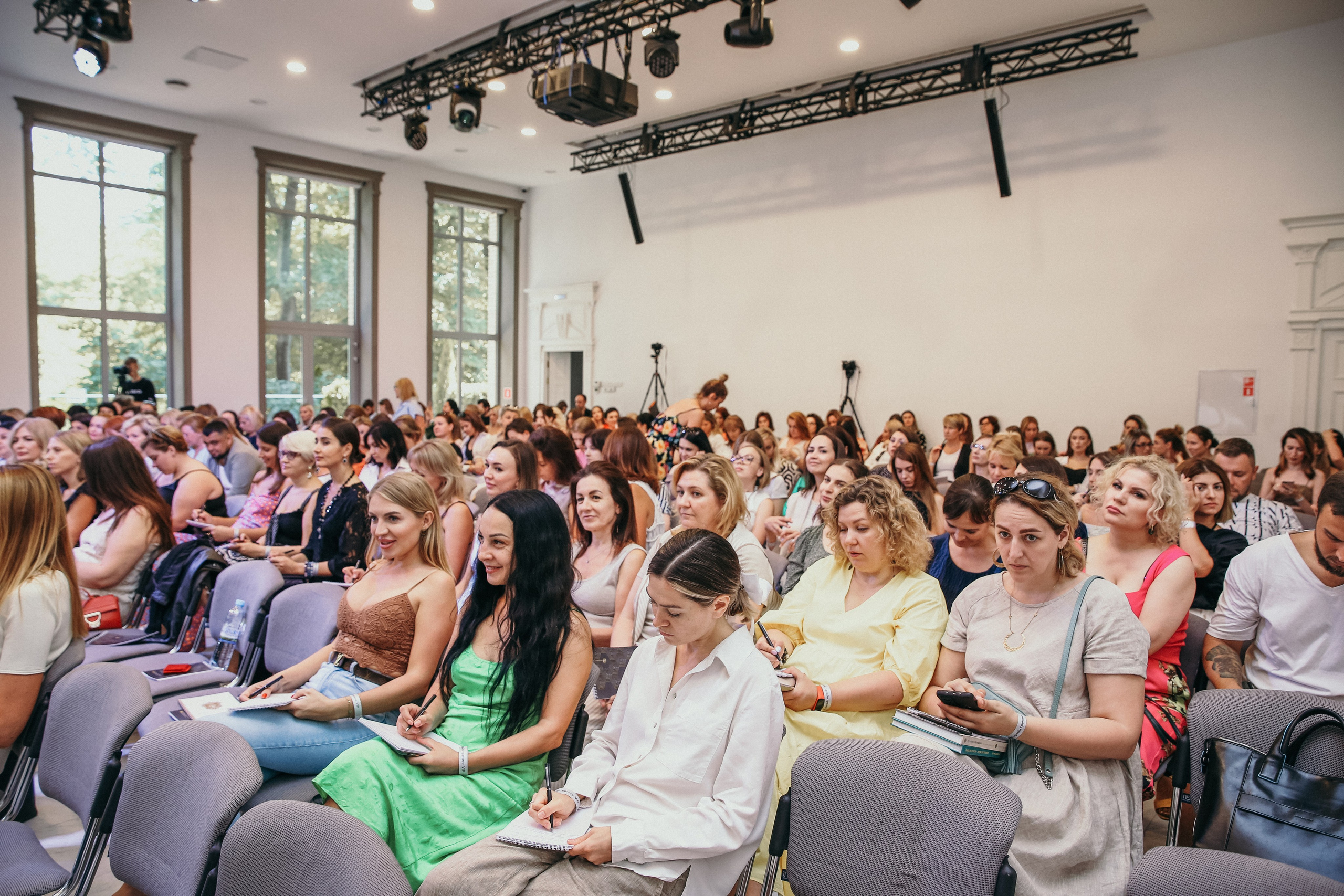 Тренинг Евгении Павловской. Фотограф и видеограф Анна Домашенко