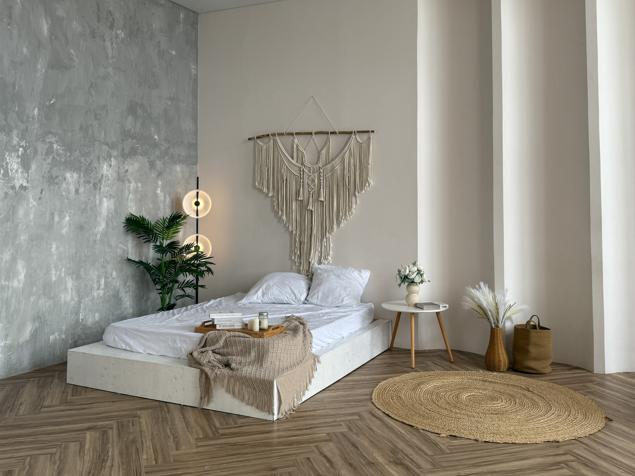 Белый (студия Ван Рум). Фотограф г. Хабаровск. Семейные и индивидуальные съёмки