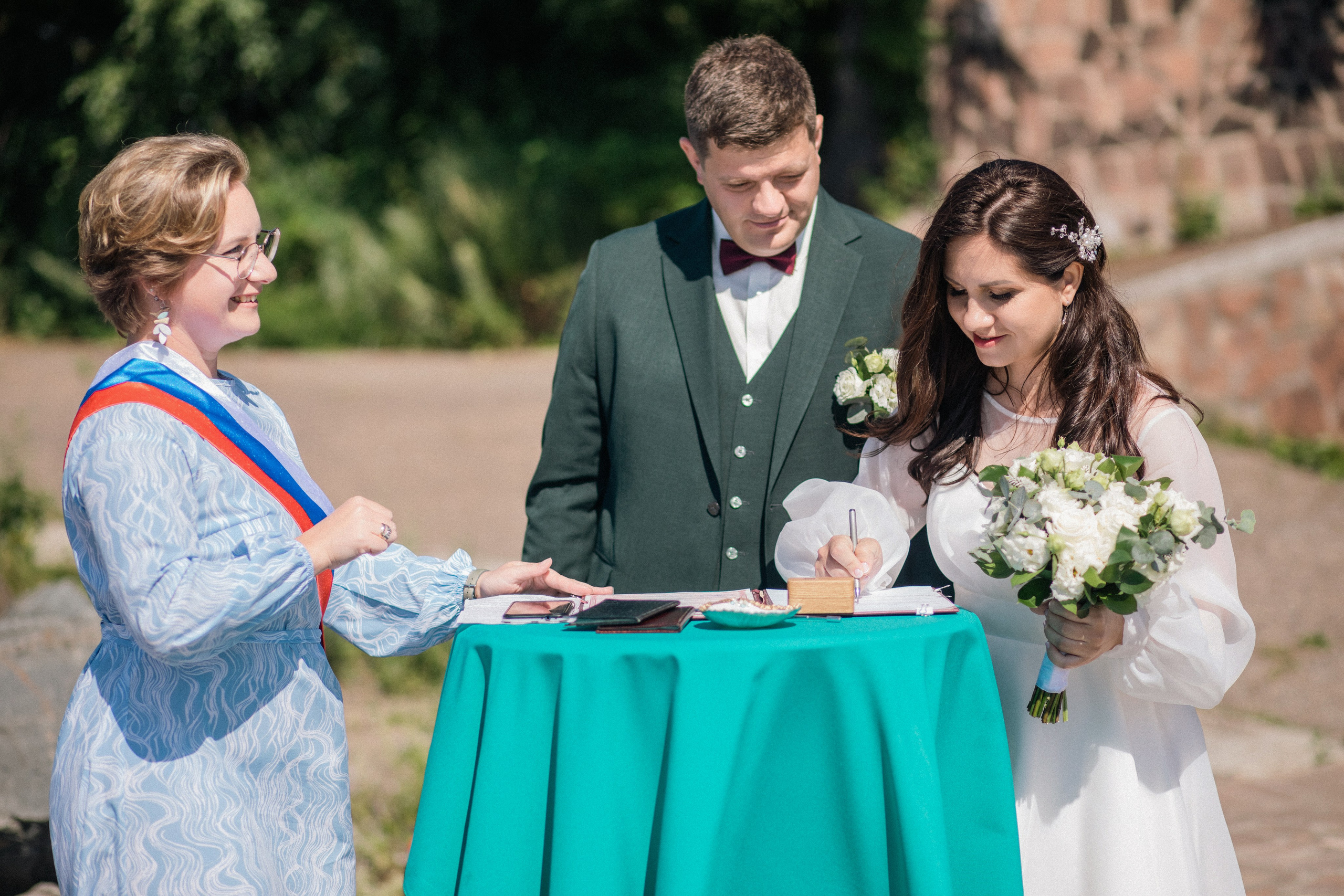 Денис и Екатерина. Церемония на берегу Байкала. Фотограф Татьяна Ступина Иркутск