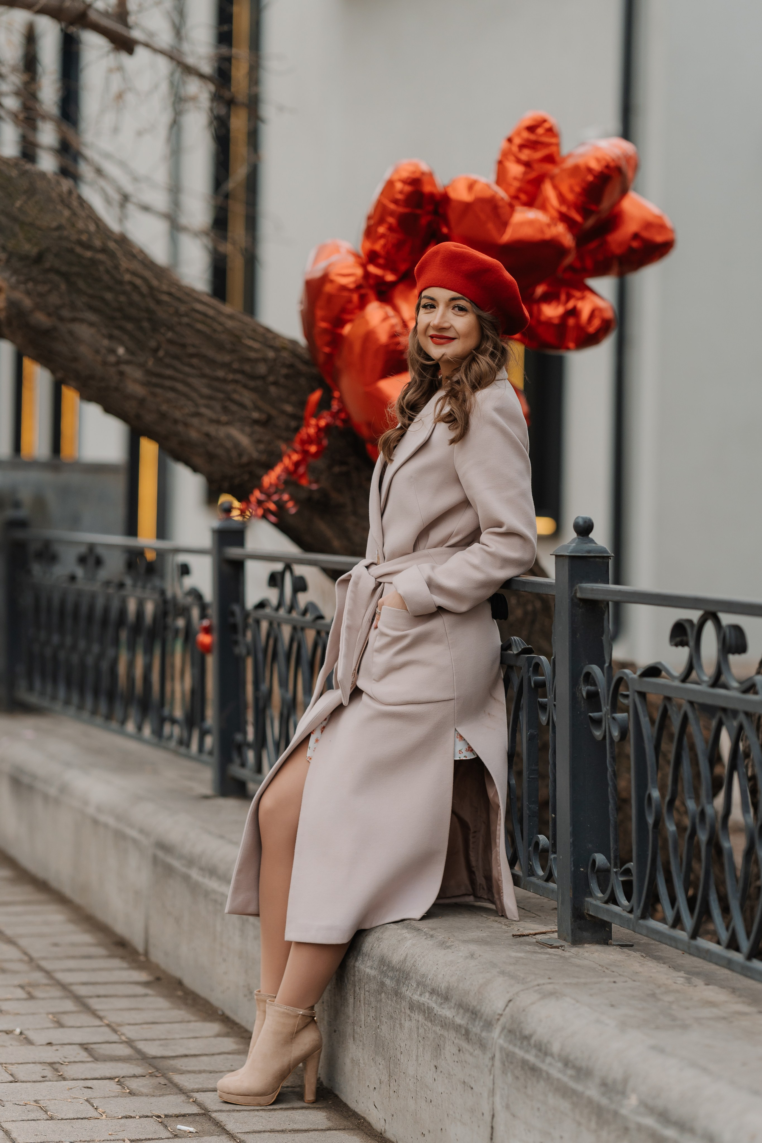 Аня с шарами. СВАДЕБНЫЙ ФОТОГРАФ КРАСНОЯРСК