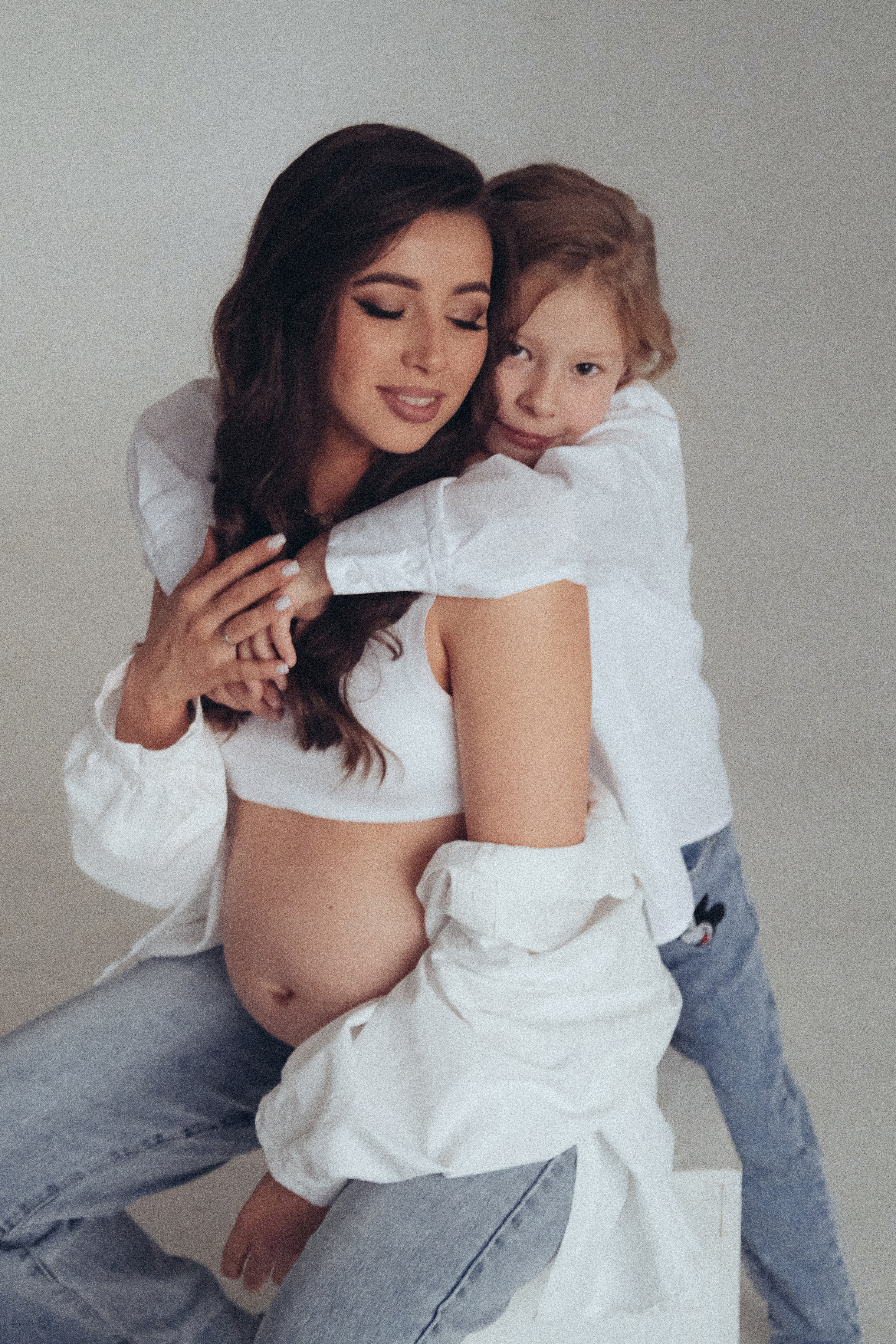 Натали — студийная. Главная