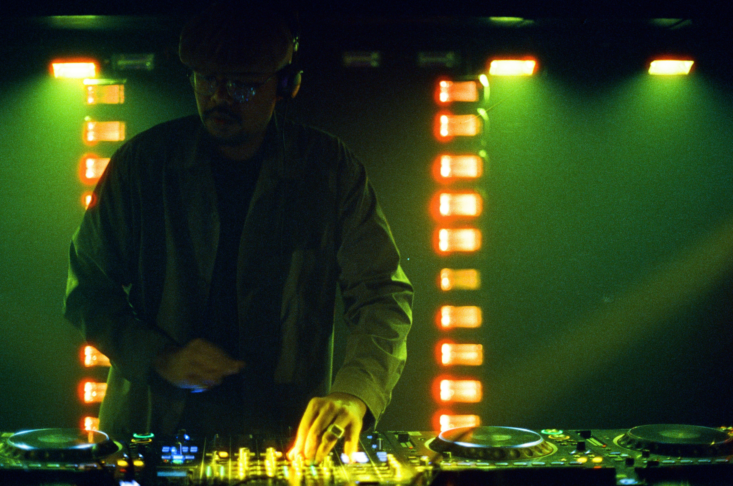 Radiocultura bali on film. Главная