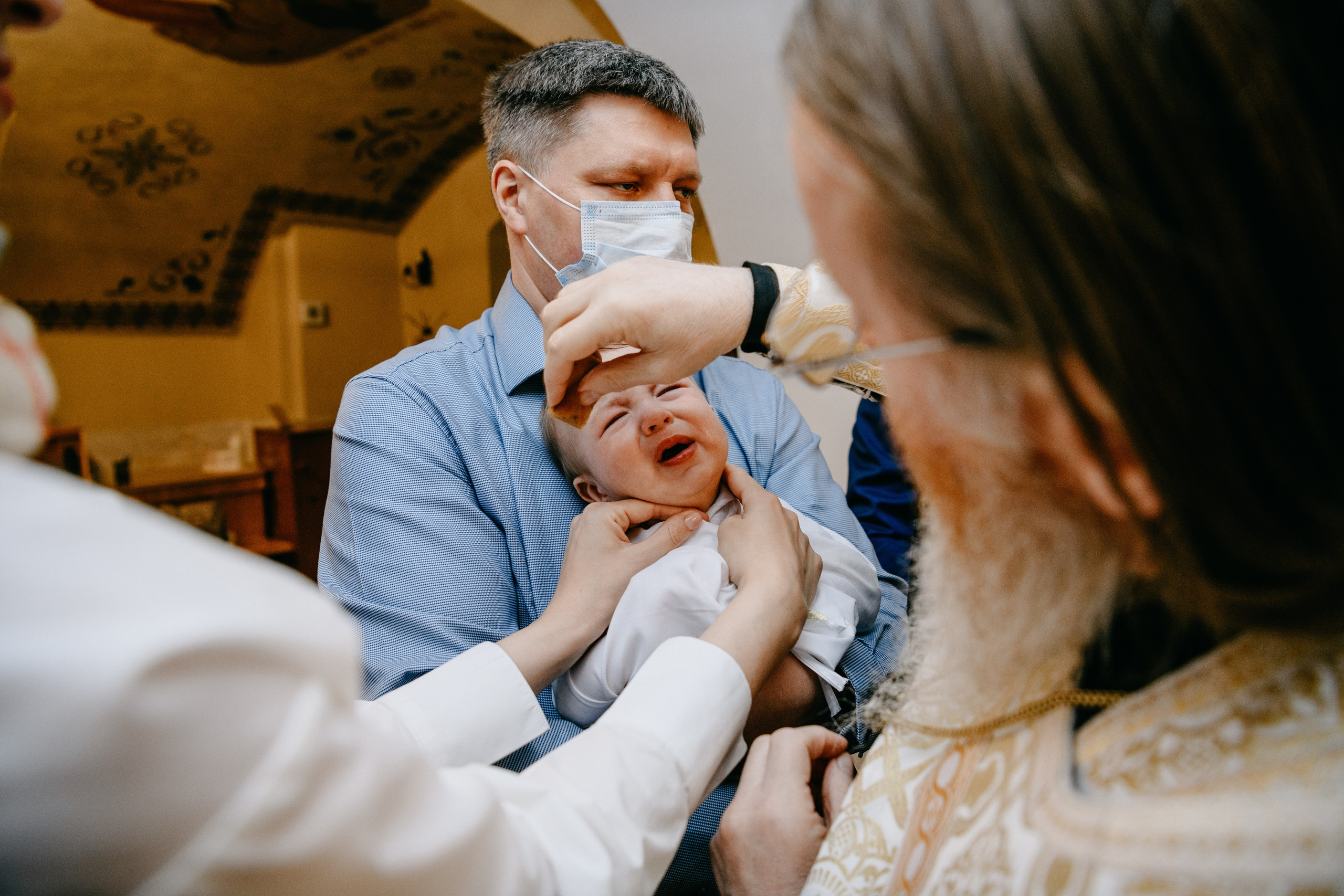 Крещение Александра. Фотограф на выписку из роддома в Москве и МО