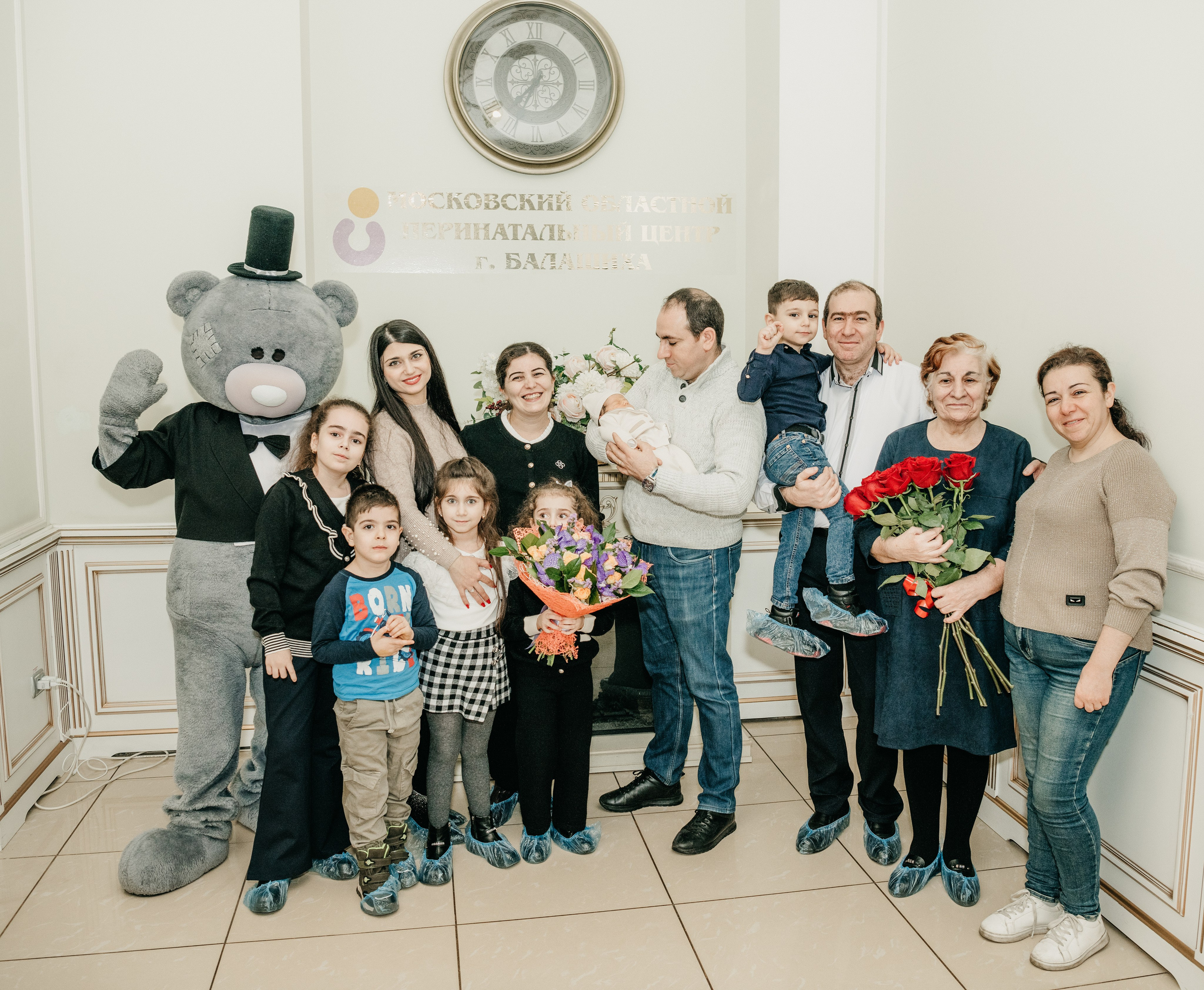 Выписка Вигена. Перинатальный центр в Балашихе. Фотограф на выписку из роддома в Москве и МО