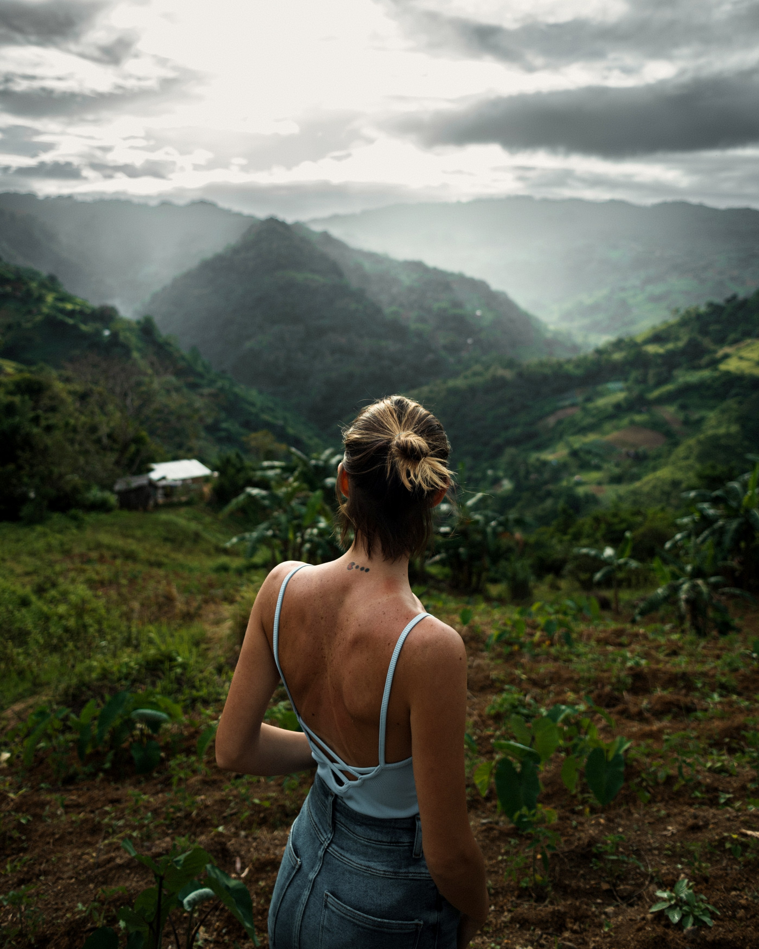 Philippines. Photographer in Tokyo Anatolii Ozarto