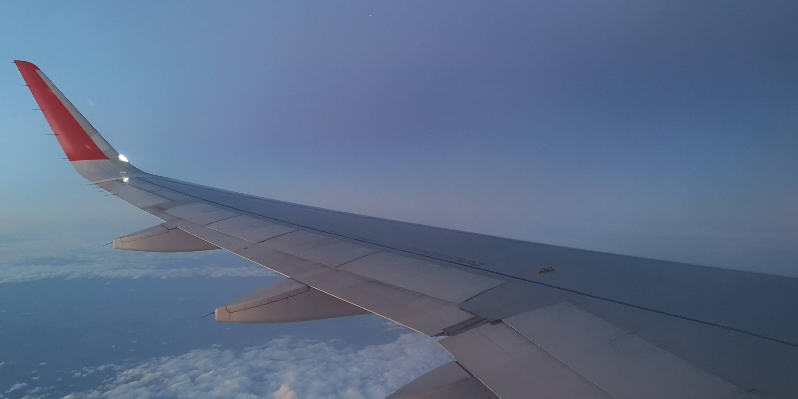 Каспийское море (наука на Ла-8) (2021 г.). Фотоальбом показывающий увлекательный мир авиации и мир медведей Андрея Иванова