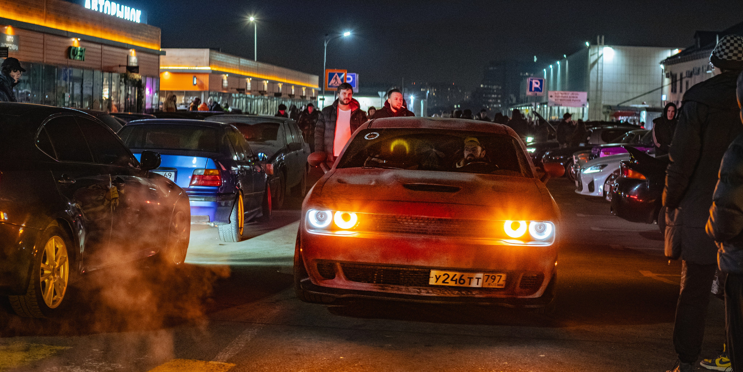 Downfly. Автомобильный фотограф в Москве Максим Москаленко