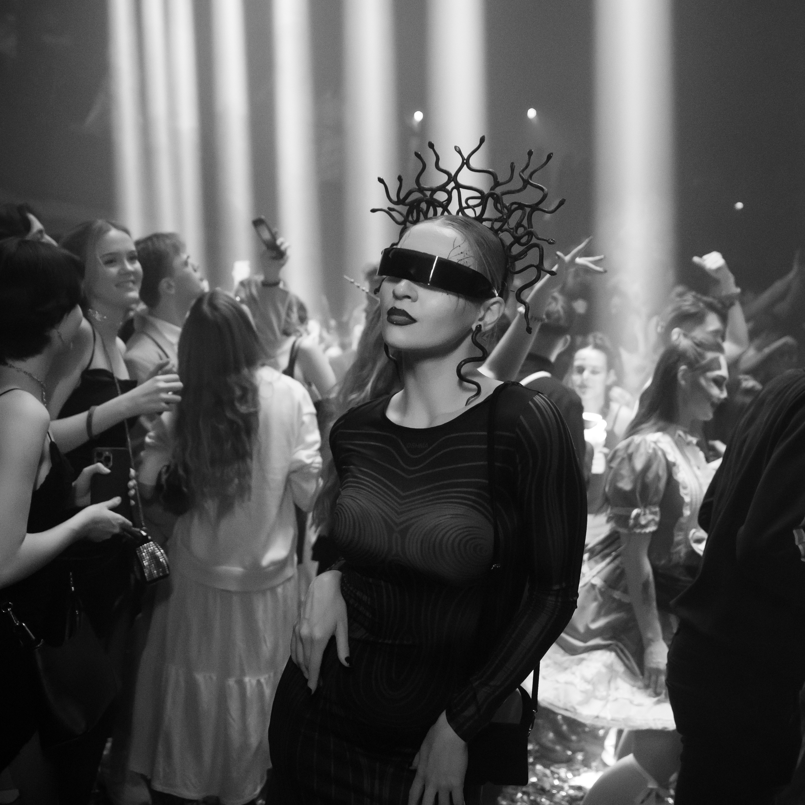 Клубный репортаж в Lookin Rooms. Свадебный и портретный фотограф в Москве Жердев Даниил