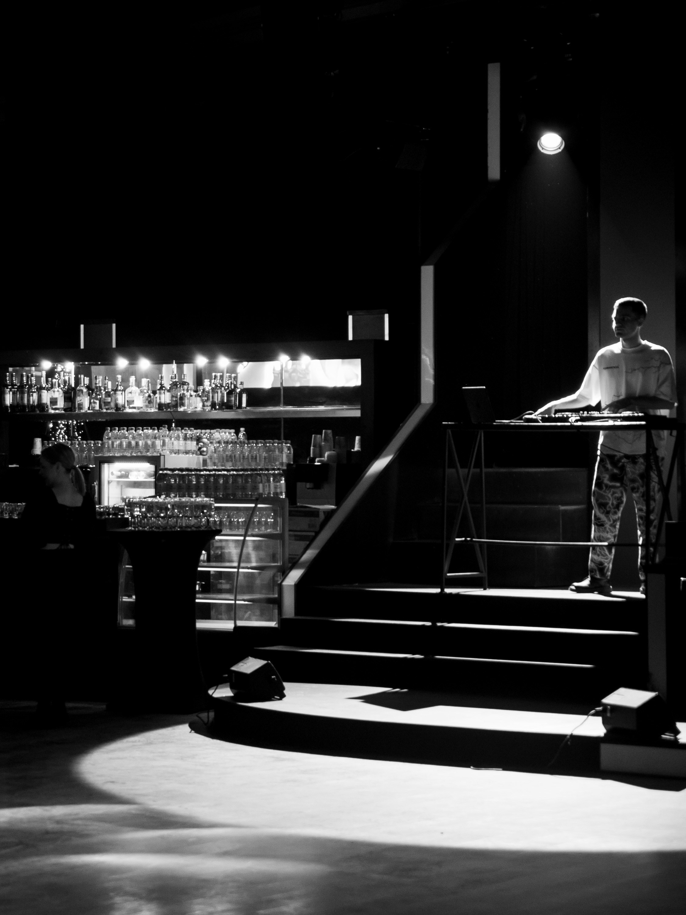 Корпоратив в театре МДМ. Свадебный и портретный фотограф в Москве Жердев Даниил