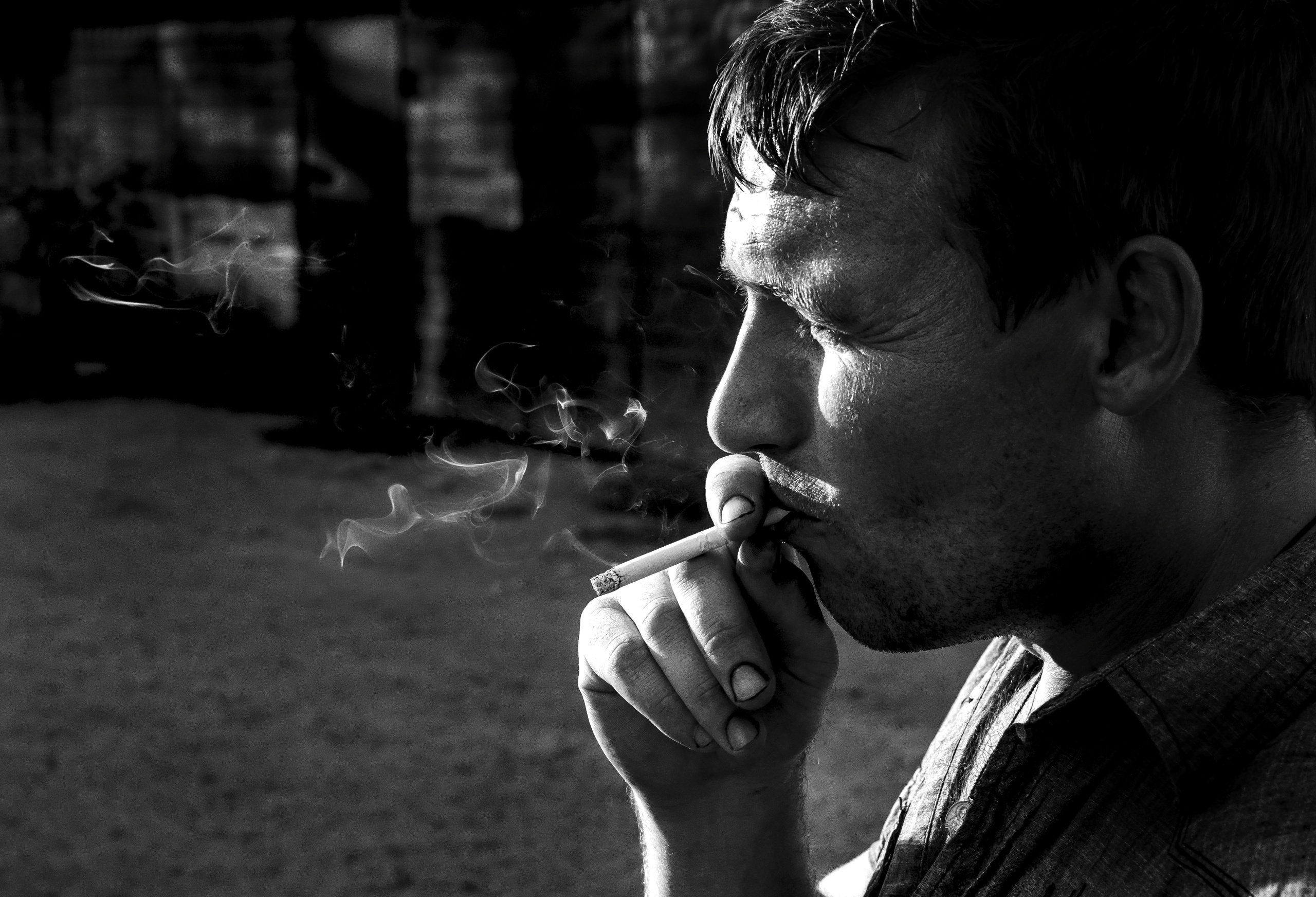 Портрет. Спасибо за проявленный интерес к моему творчеству! Меня зовут Россохат