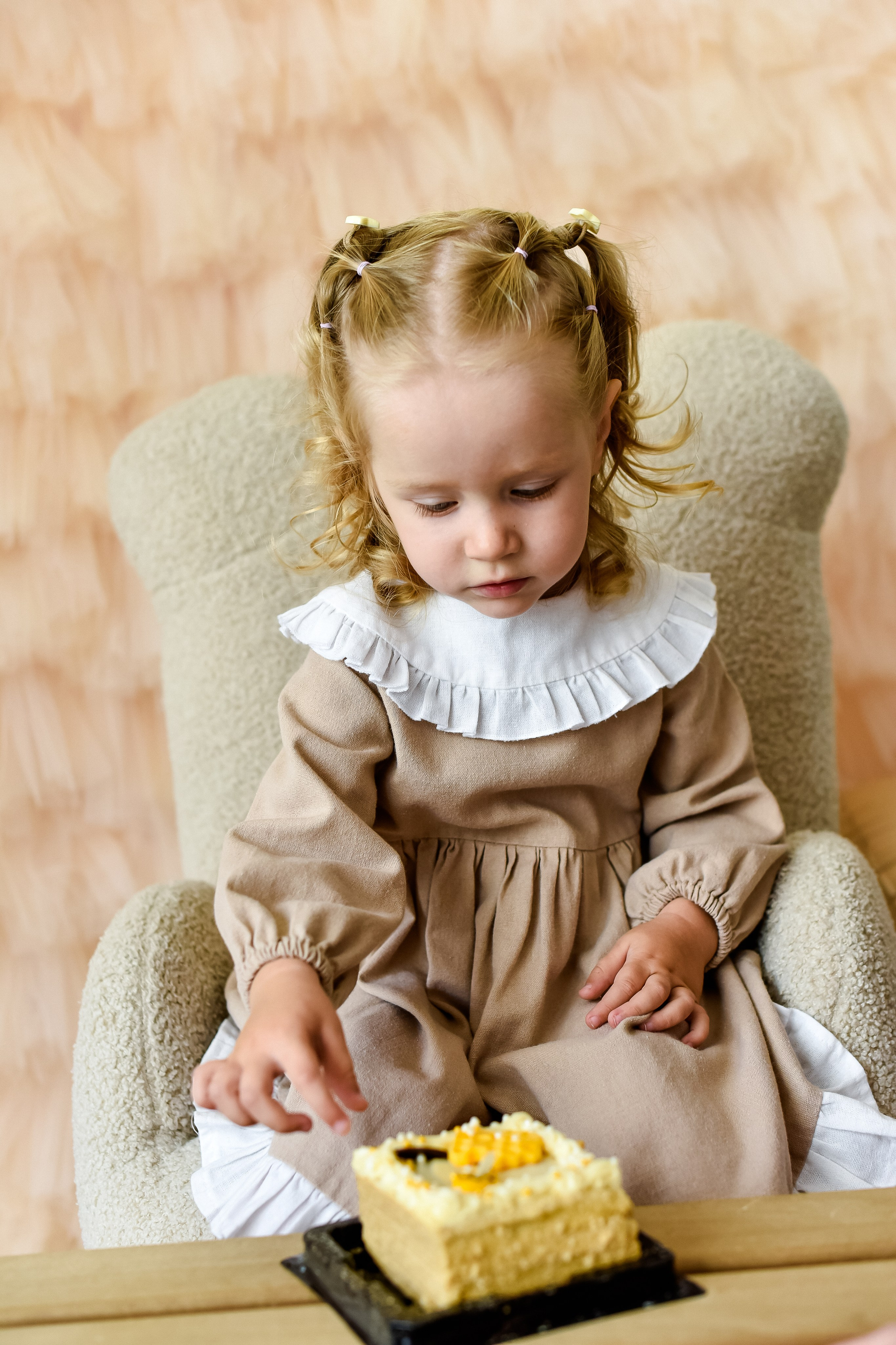 Анечке 2 годика