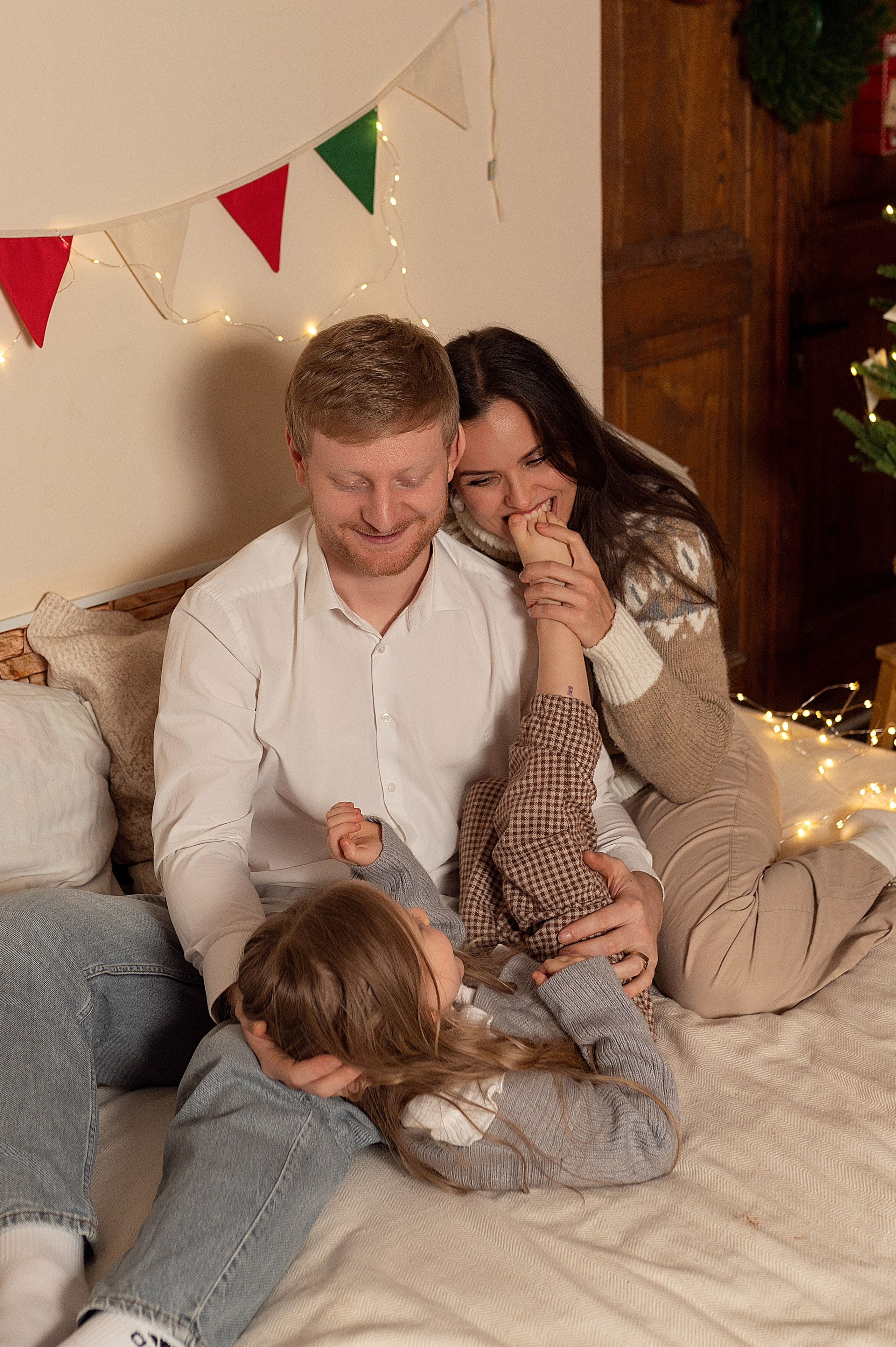 Семейная Новогодняя. Детский фотограф Абхазия
