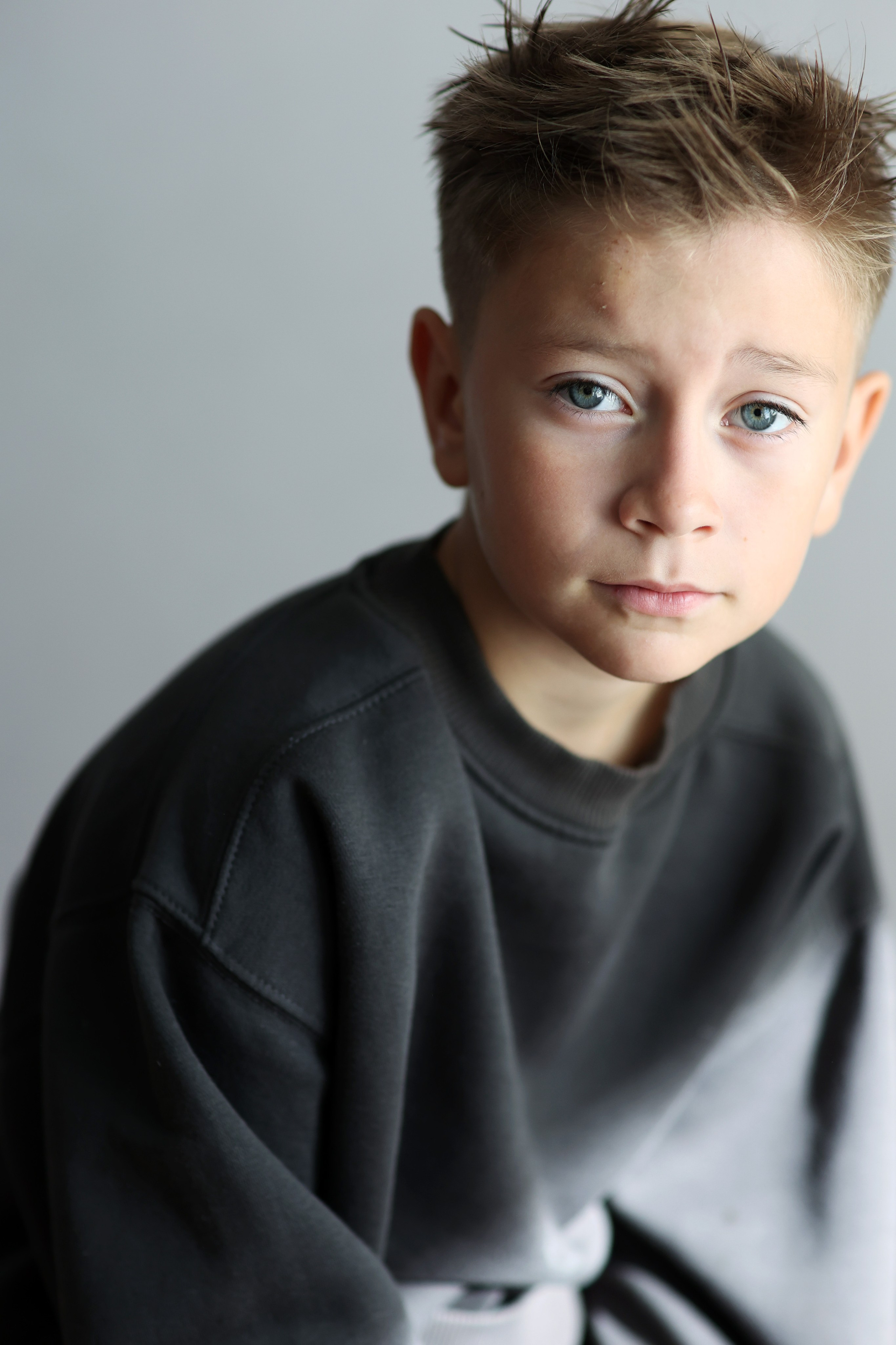 Детский портрет. Выпускные школьные альбомы в Иркутске и Краснодаре