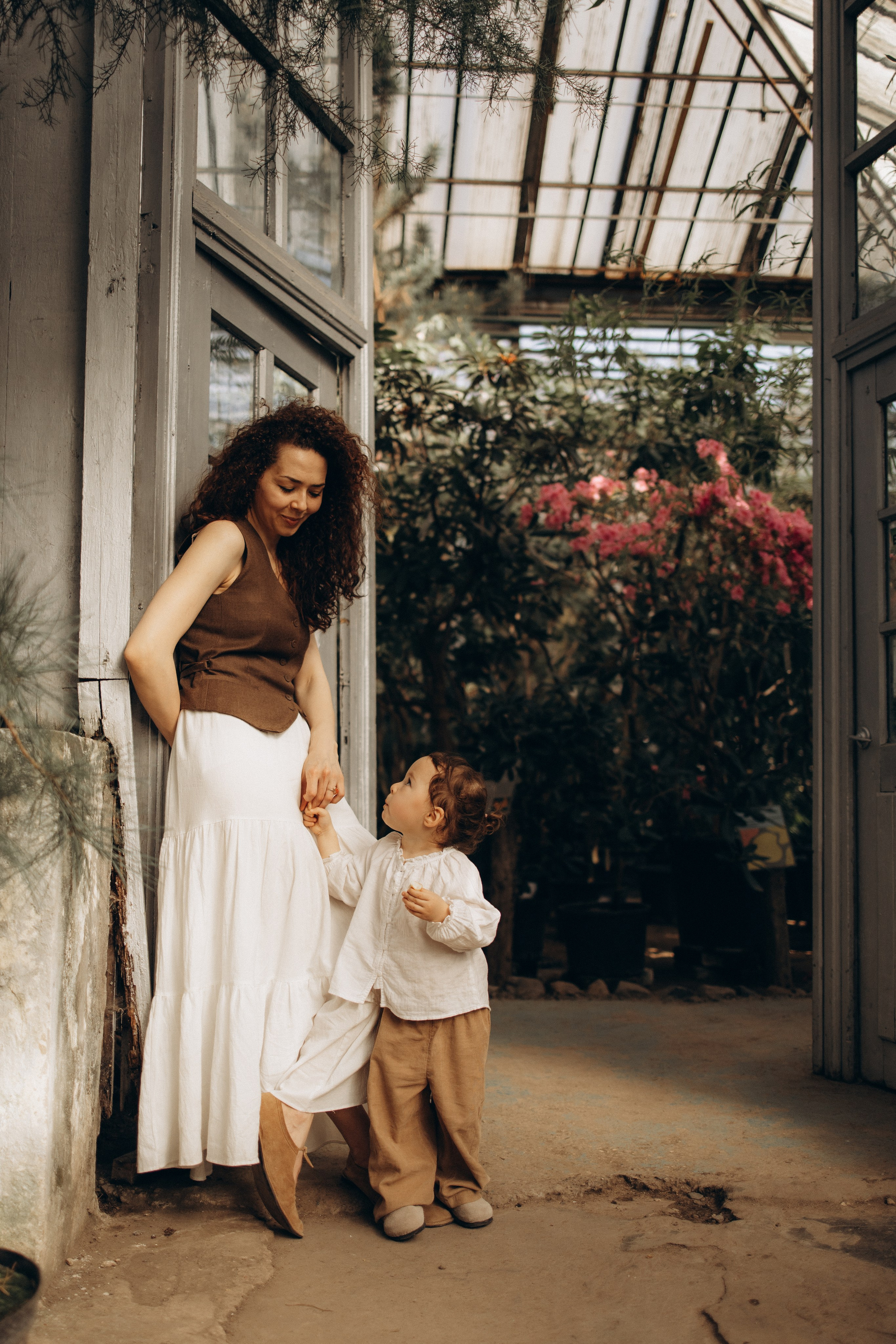 Прогулка по оранжерее. Семейный фотограф в Москве Ксения Аганина