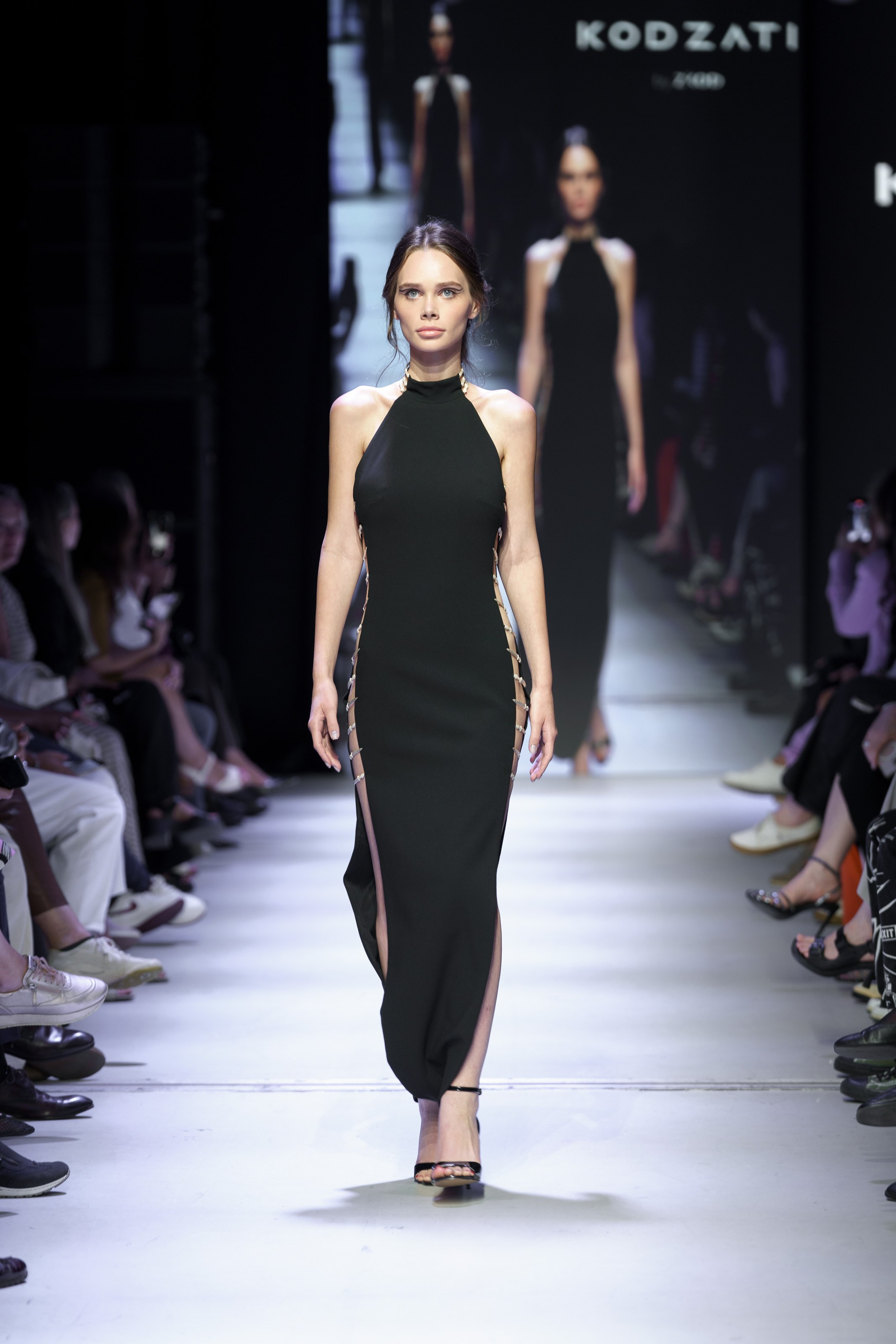 Moscow Fashion Week 2025 осень. Фотограф Николай Прокофьев модельные тесты в Москве