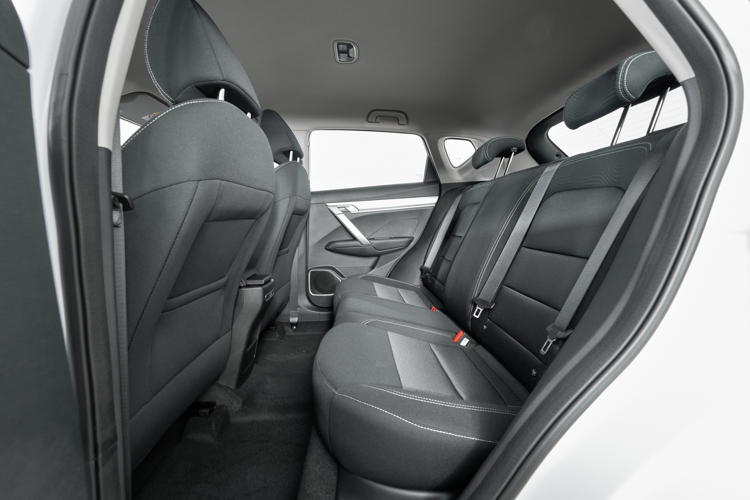 Belgee X50. Фотограф Николай Прокофьев модельные тесты в Москве