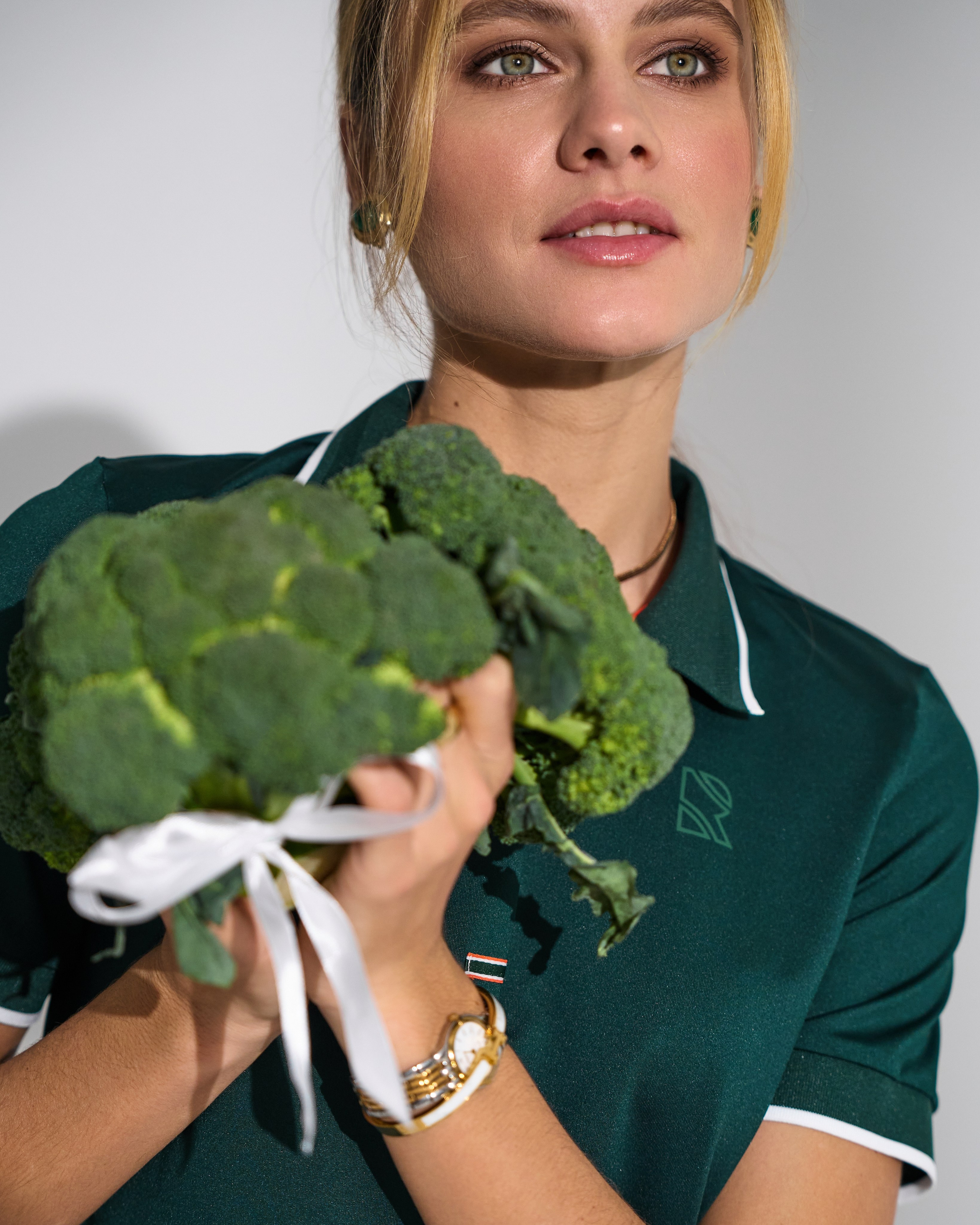 RAQUETA. 595 Production