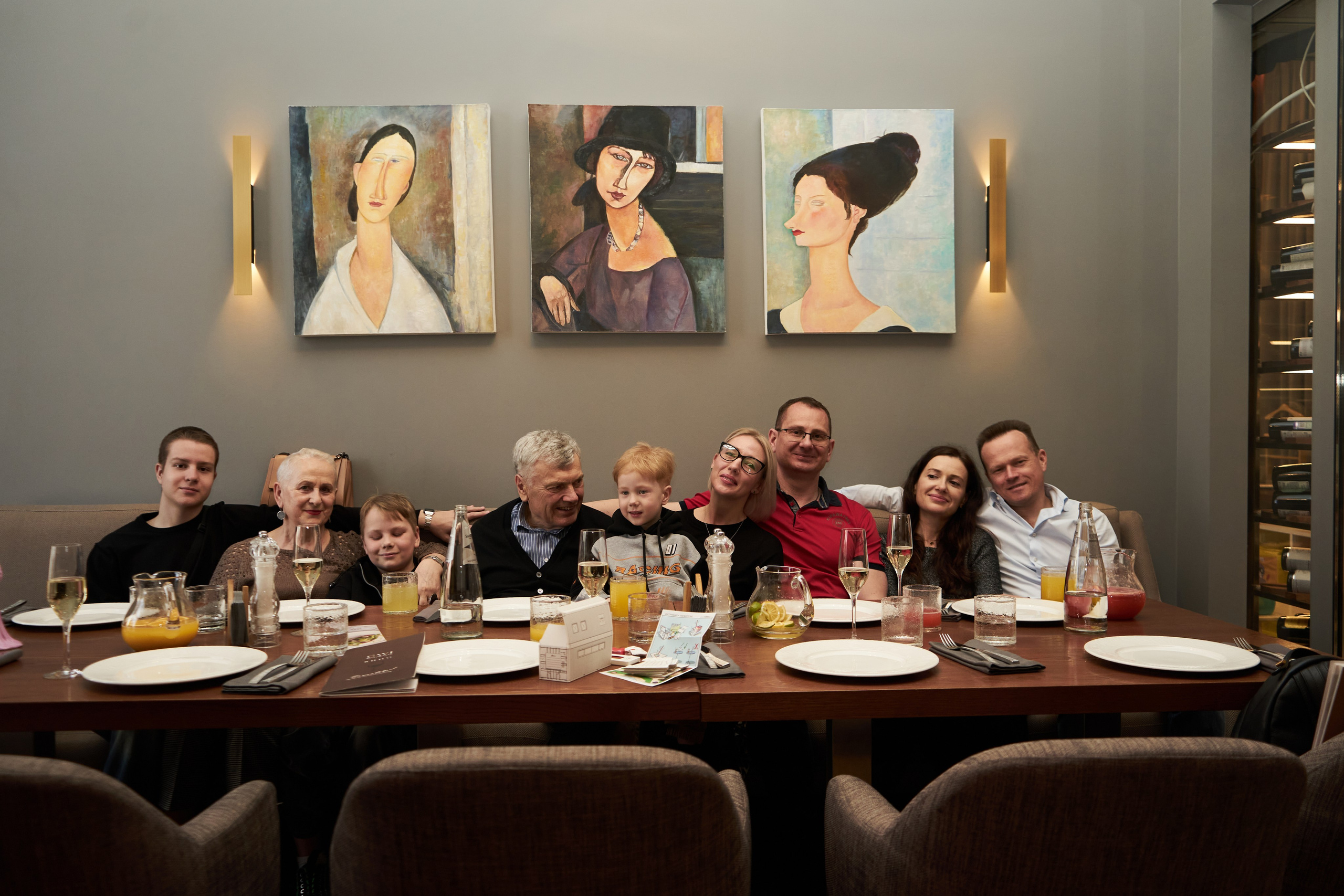 Репортажная съемка торжества в ресторане. Фотограф Екатеринбург Кокшарова Александра