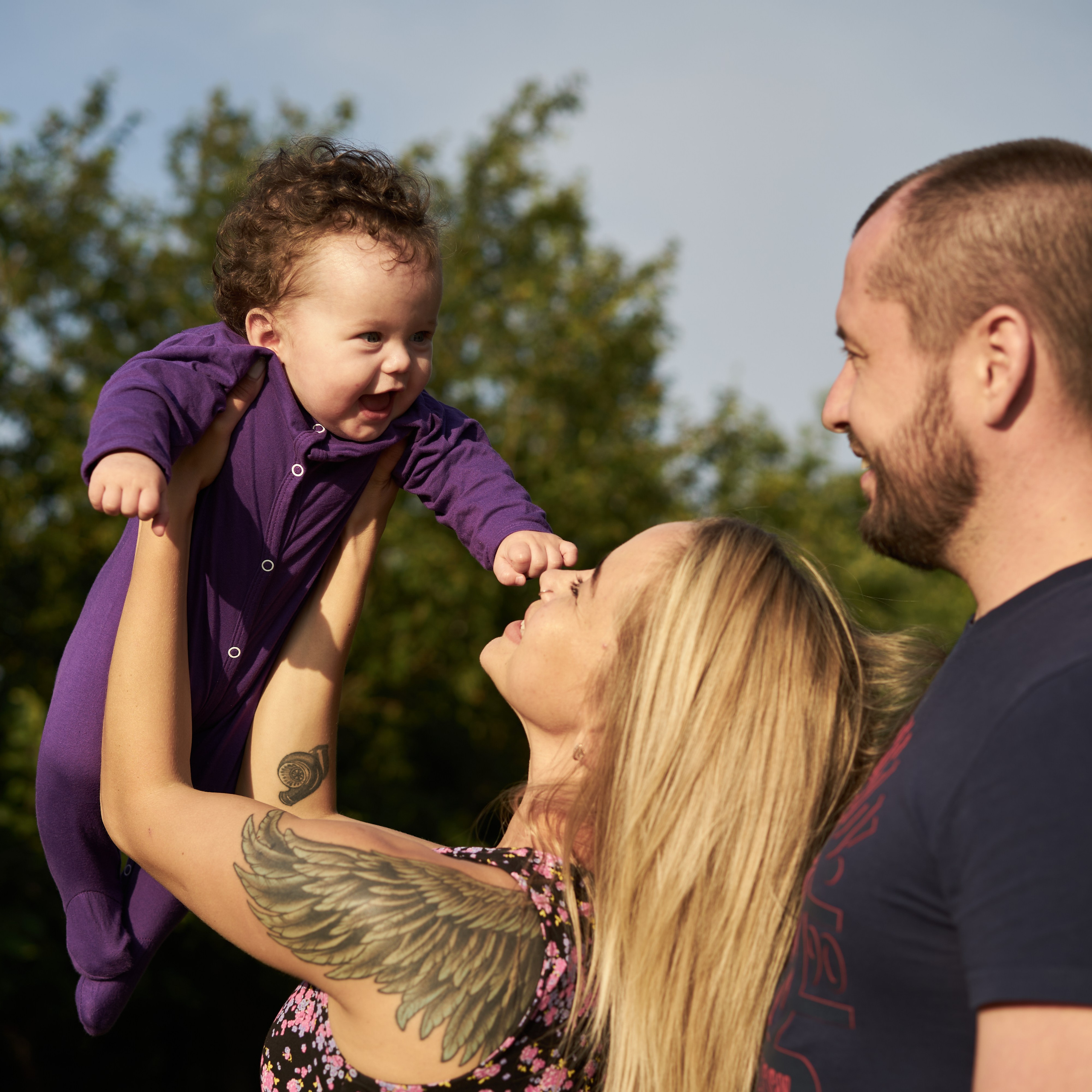 Семейная фотосессия летом на улице. Фотограф Екатеринбург Кокшарова Александра