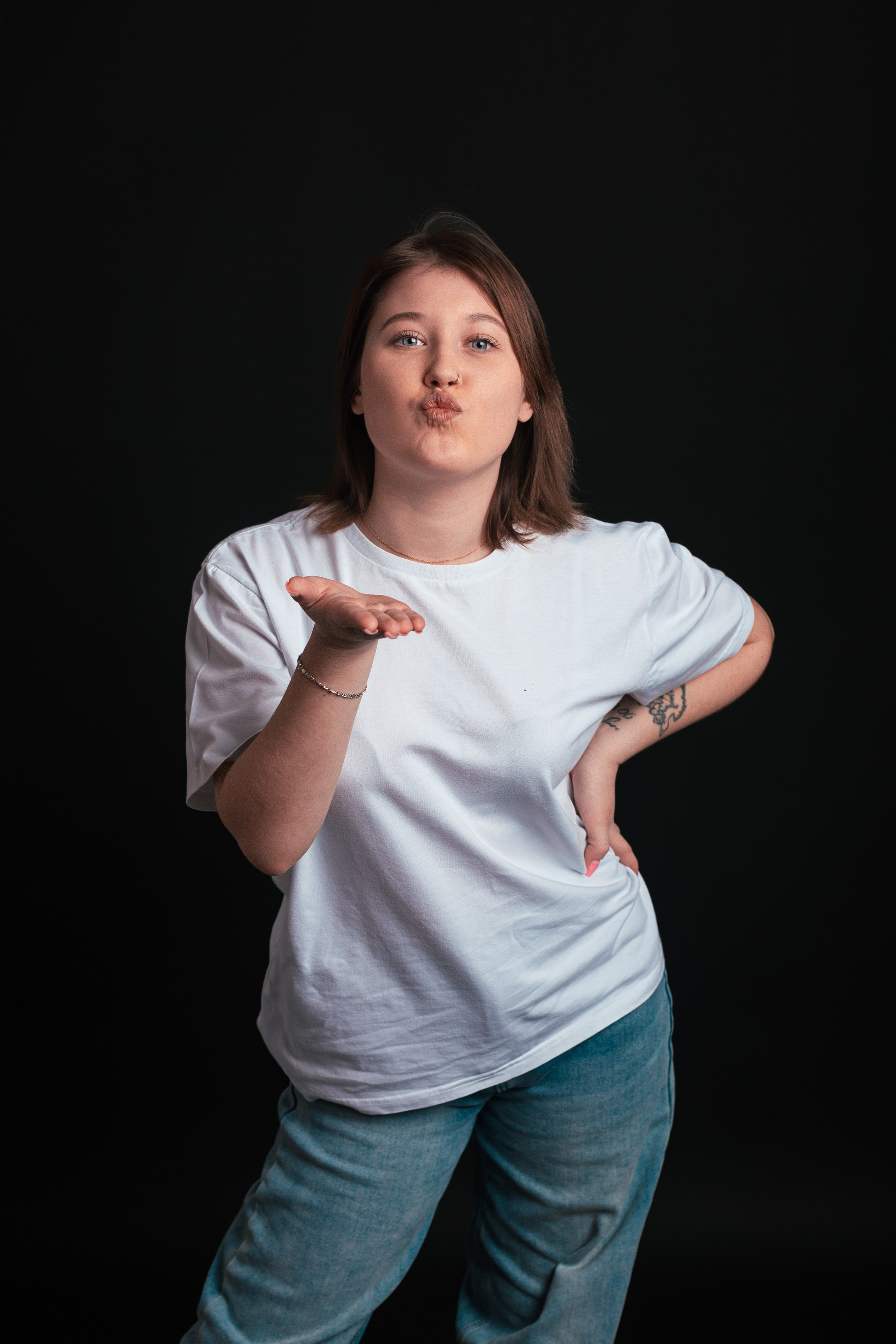 Sonya & Karina. Руслан Ивановский