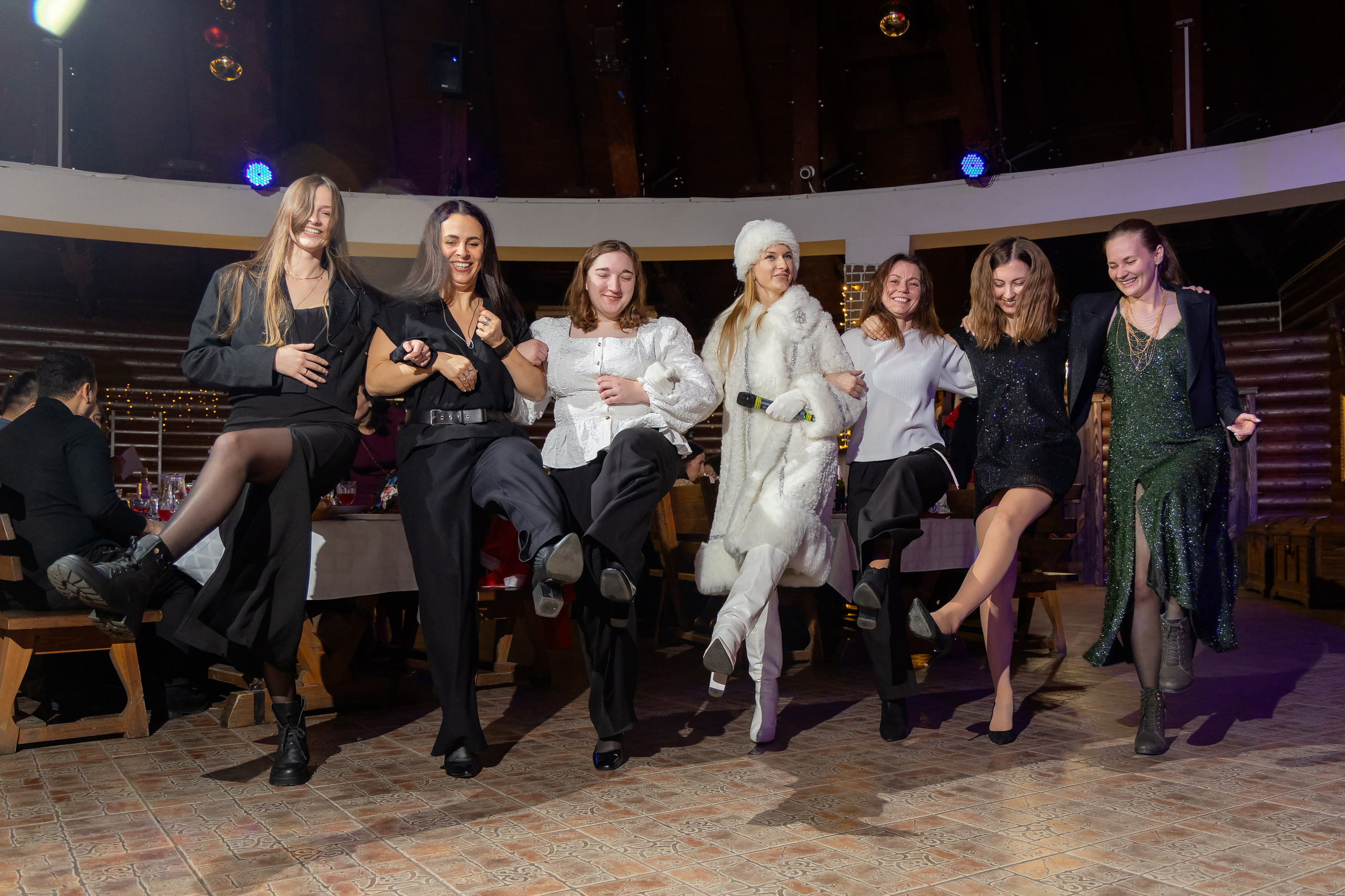 Корпоративная новогодняя съемка для логистической компании ИТА. Свадебный фотограф в Минске/Беларуси Сергей Спиридонов