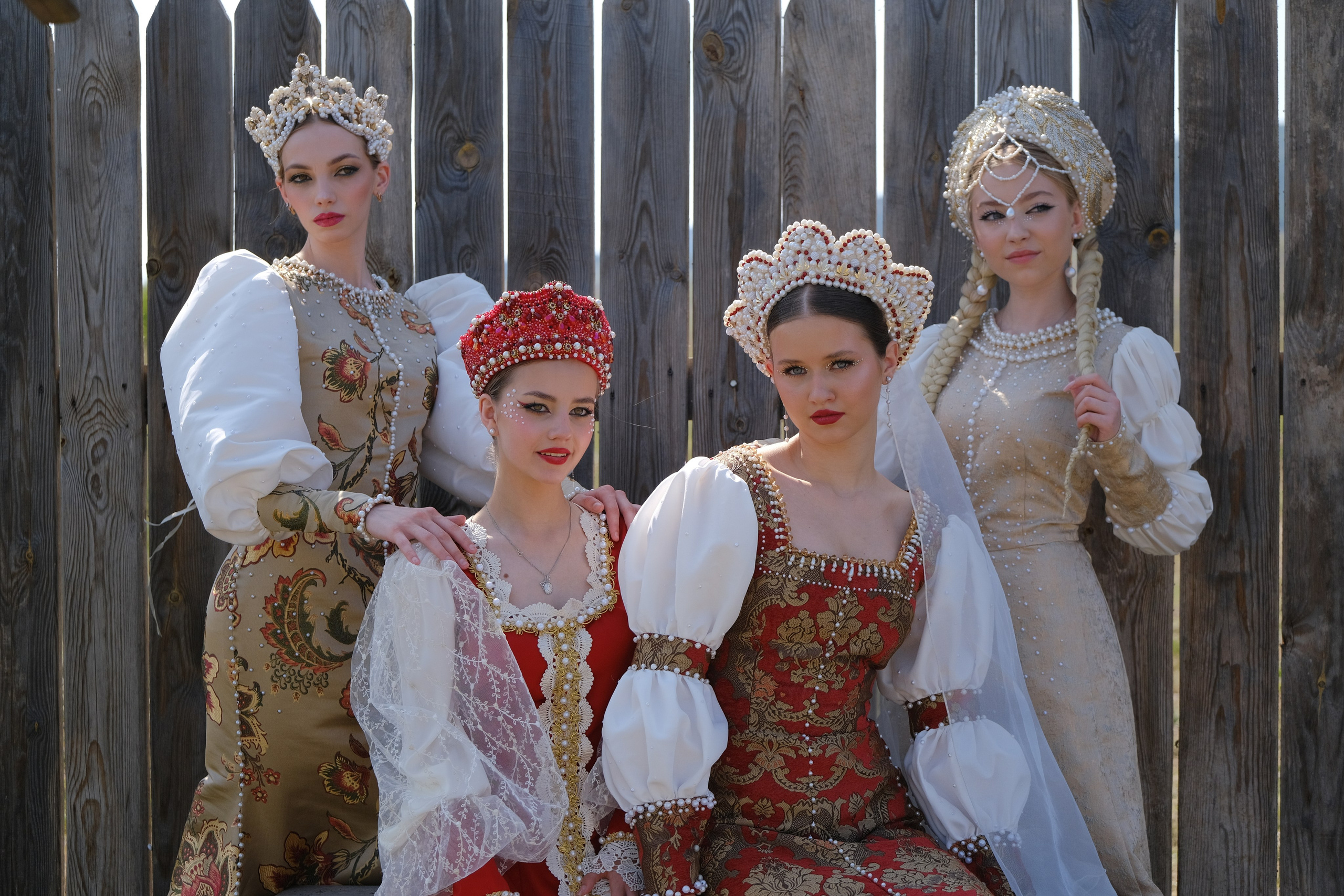Славянский фестиваль «MARYCROWNS». Профессиональная фотосъемка в Крыму. Натуральные эмоции и живые кадры. Забронируйте дату прямо сейчас!
