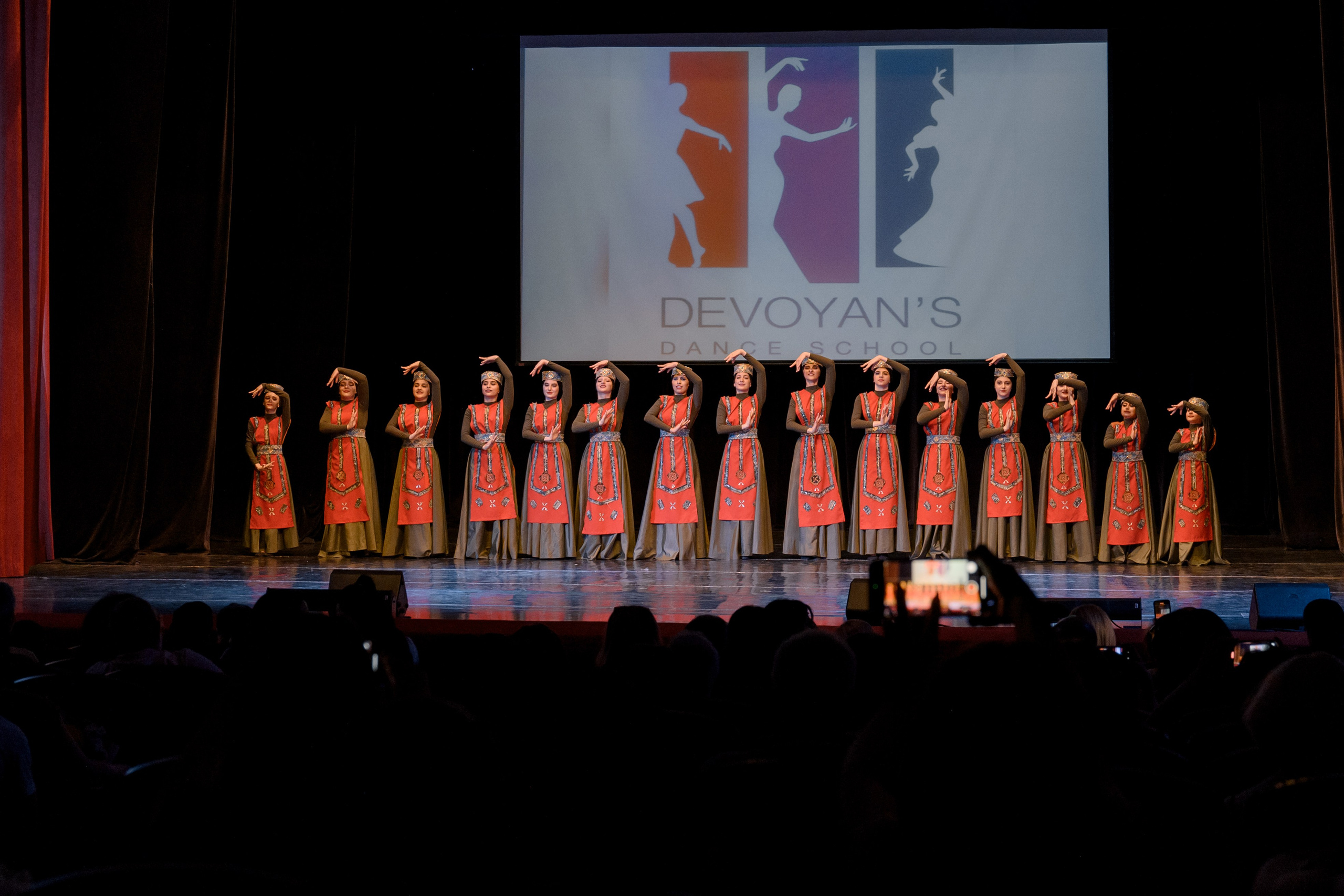 Театр. Главная