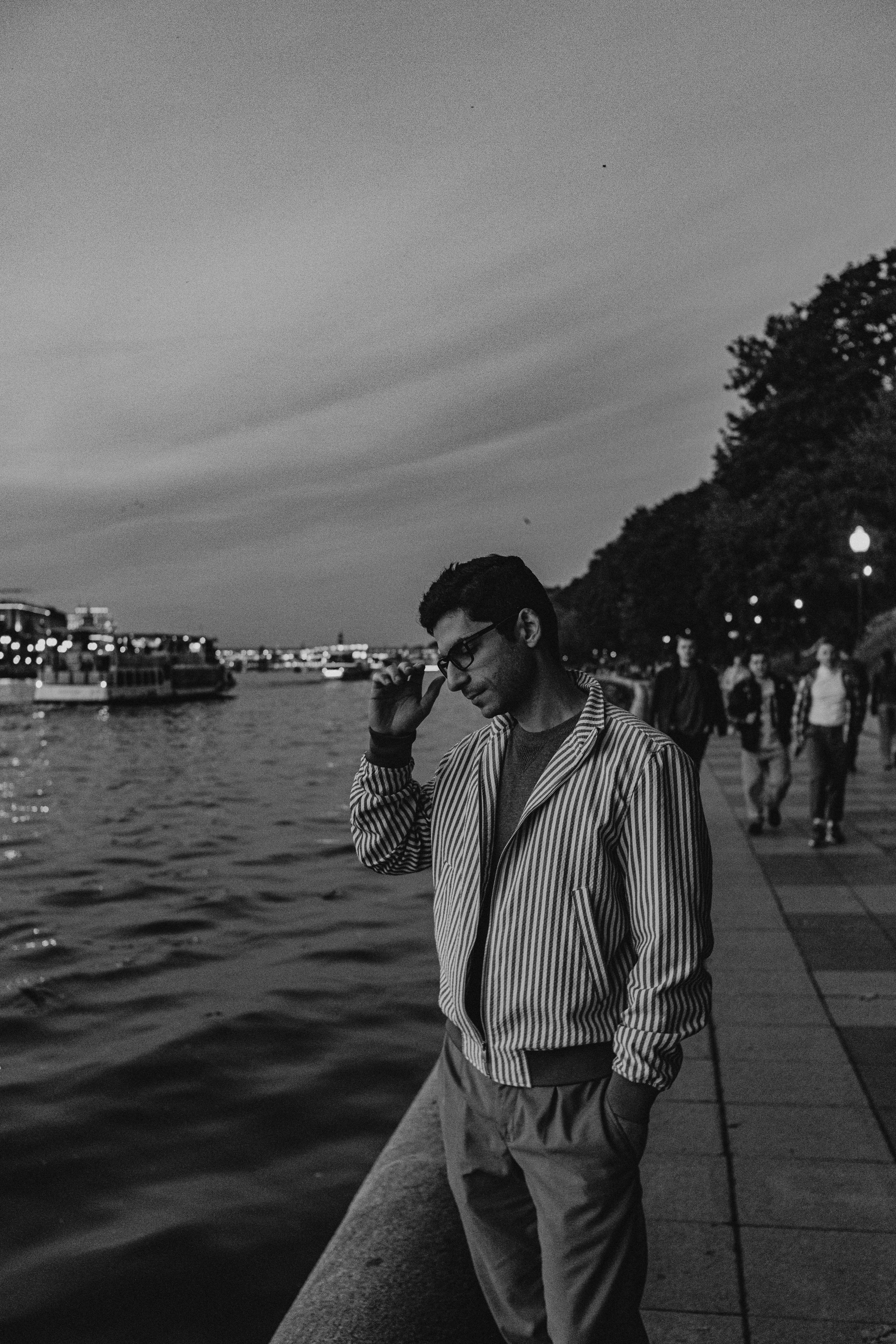 Эмин | Воробьёвы горы. Папка кадров 📁